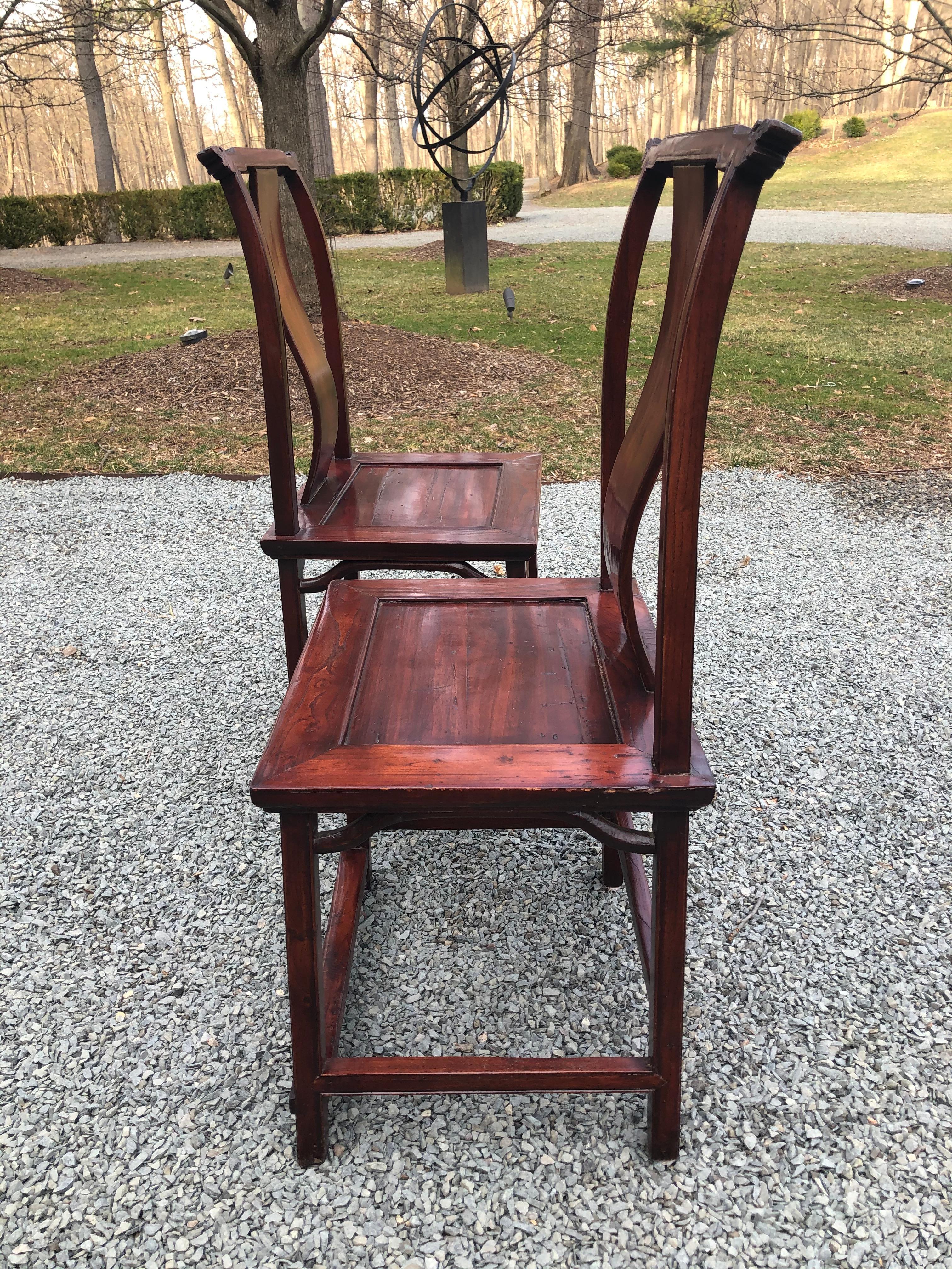 Mid-20th Century Elegant Pair of Vintage Asian Inspired Pagoda Accent Chairs For Sale