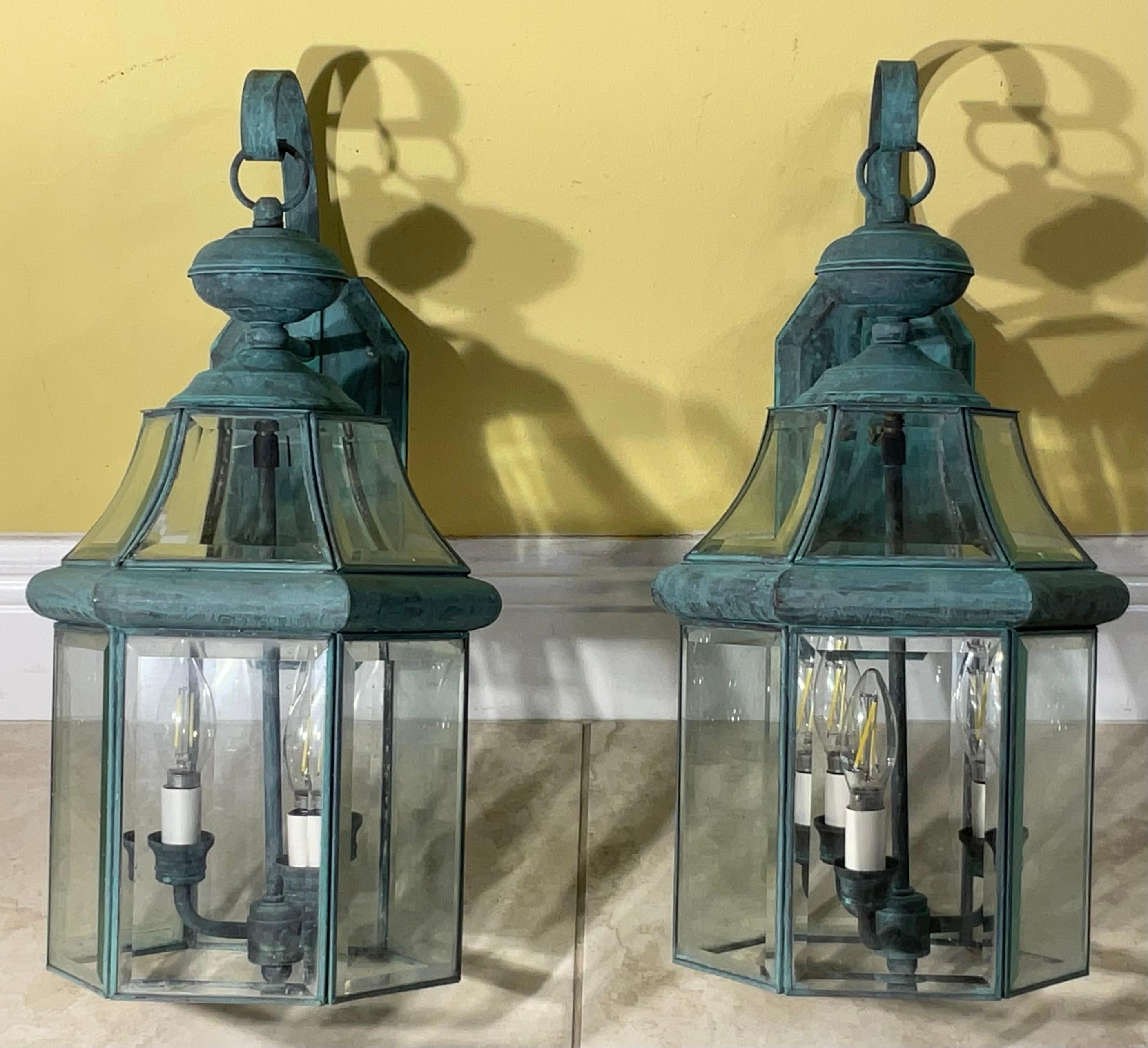 XX secolo Eleganza della coppia di pareti in ottone d'epoca  Lanterne- 20 
