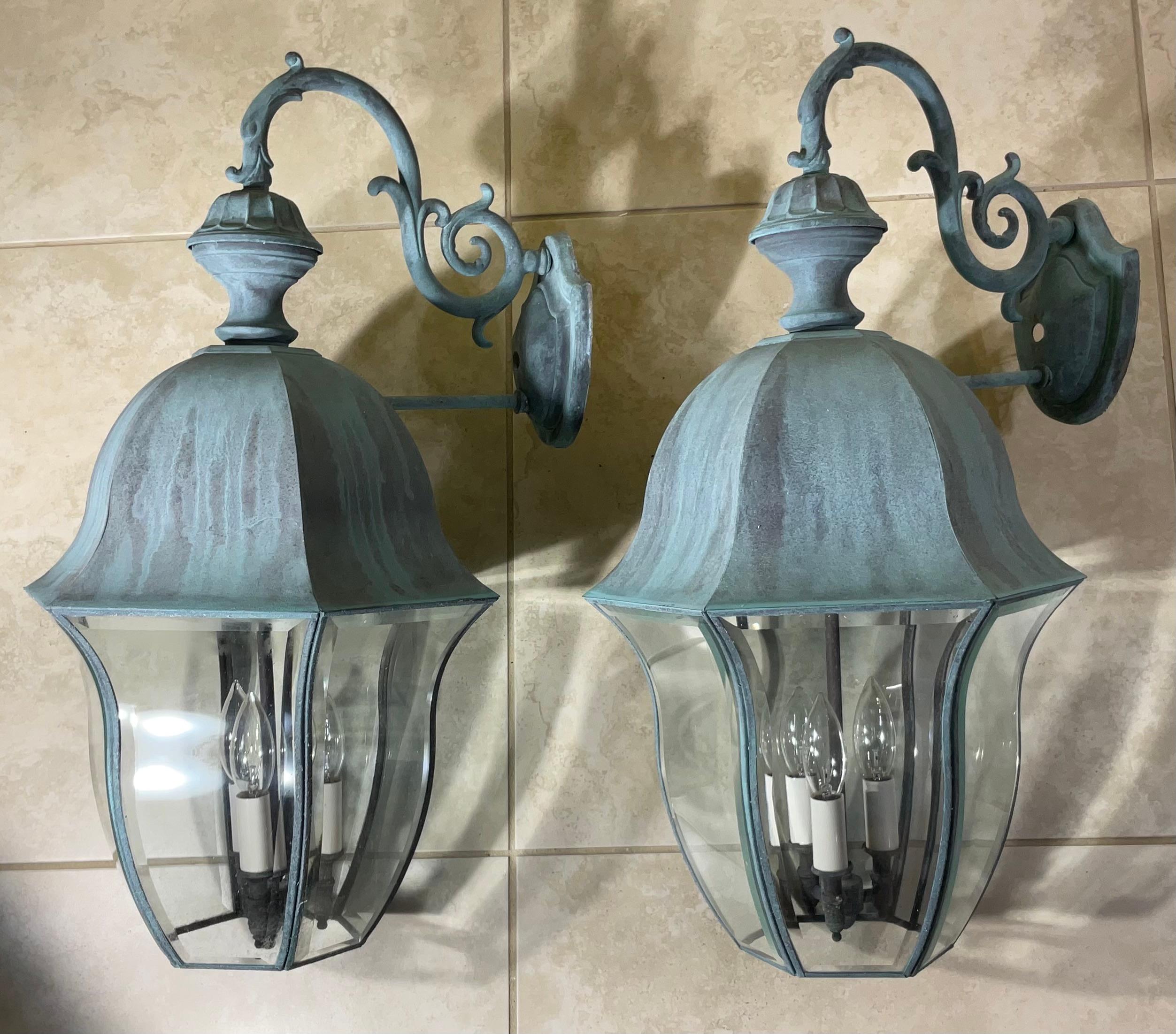 Elegant Pair Of Vintage Solid Brass Verdigris Patina Wall Lanterns For Sale 1