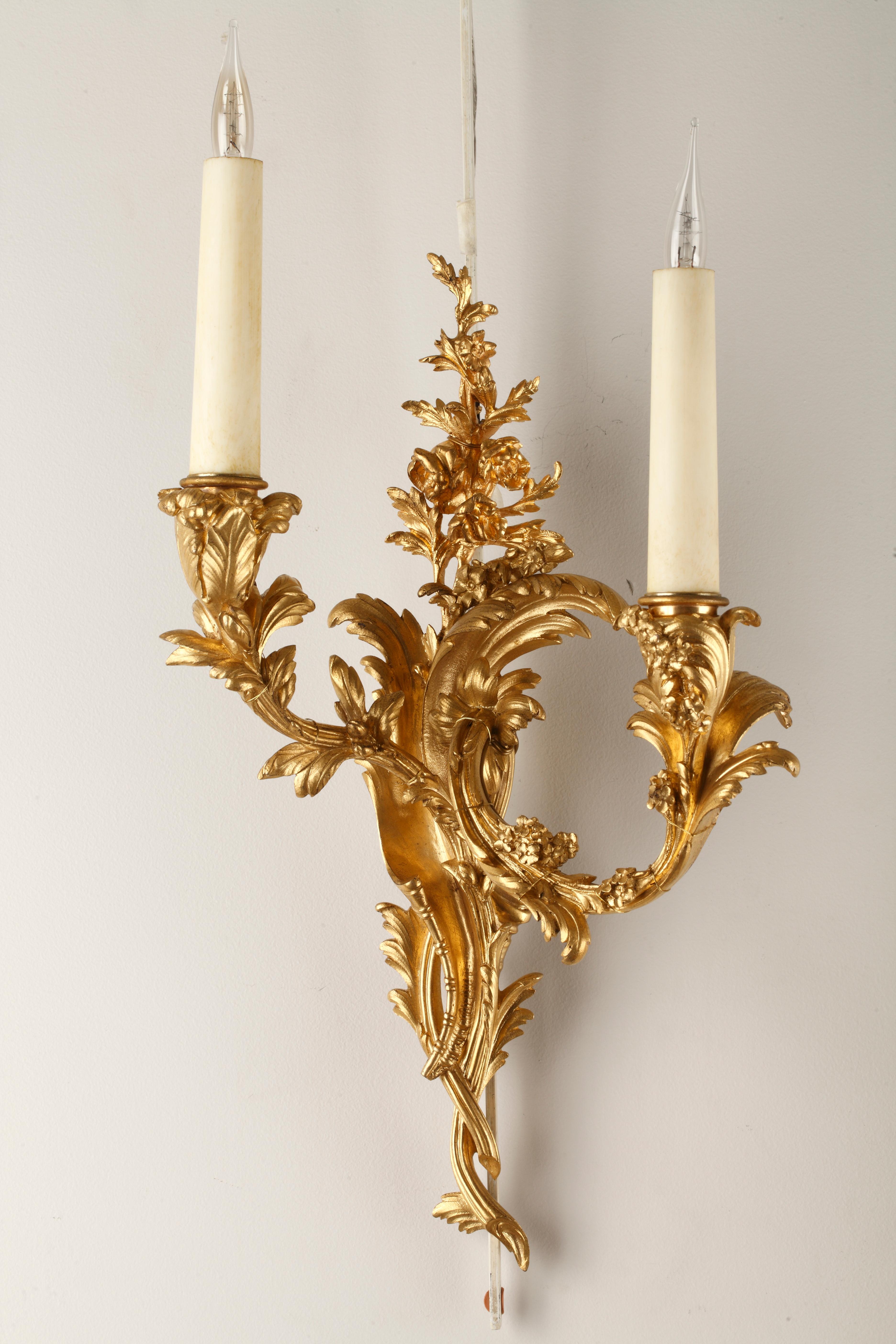 Louis XV Elegant Pair of Wall-Lights Attributed to Maison Millet, France, Circa 1880
