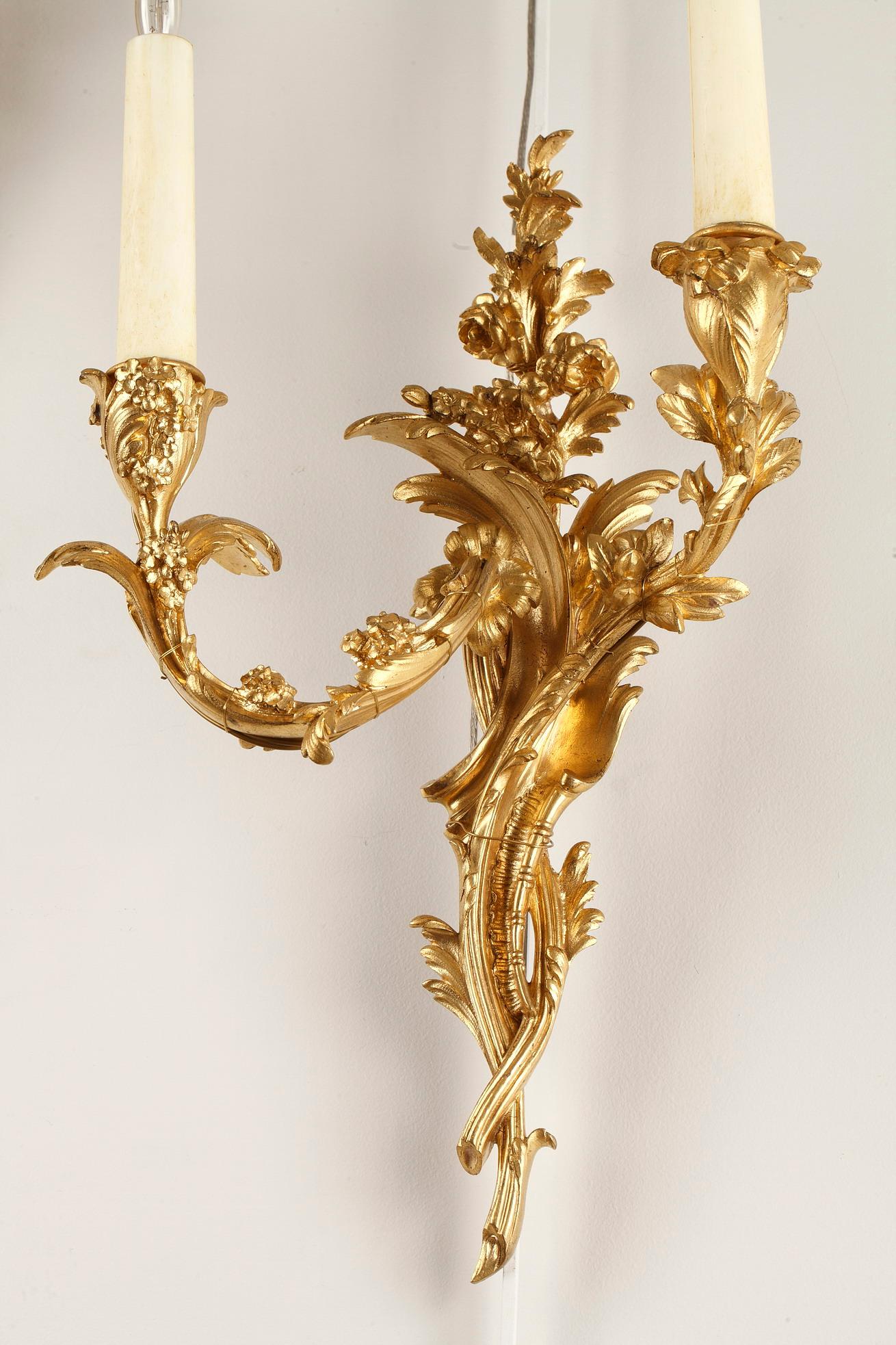 Gilt Elegant Pair of Wall-Lights Attributed to Maison Millet, France, Circa 1880