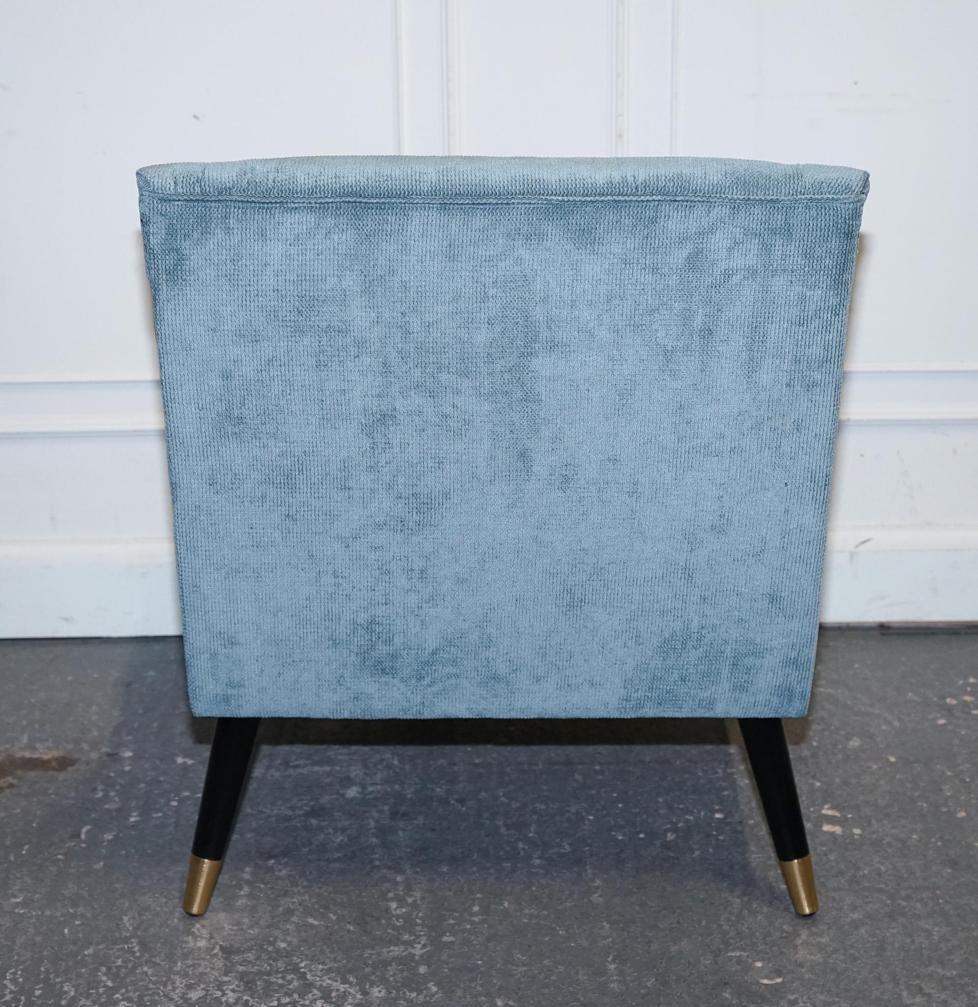 20th Century ELEGANT PALE BLUE VELVER SIDE CHAIR ARMCHAIR WiTH BLACK AND GOLD LEGS For Sale
