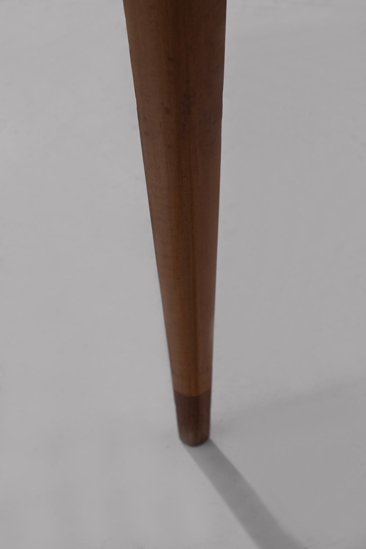 Legno Elegant Paolo Buffa italian Mid Century Dining Table in vendita