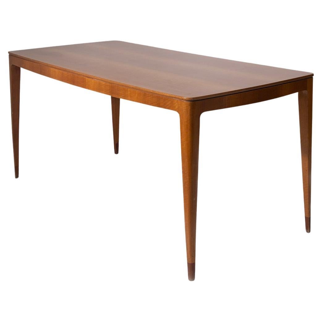 Elegant Paolo Buffa italian Mid Century Dining Table in vendita