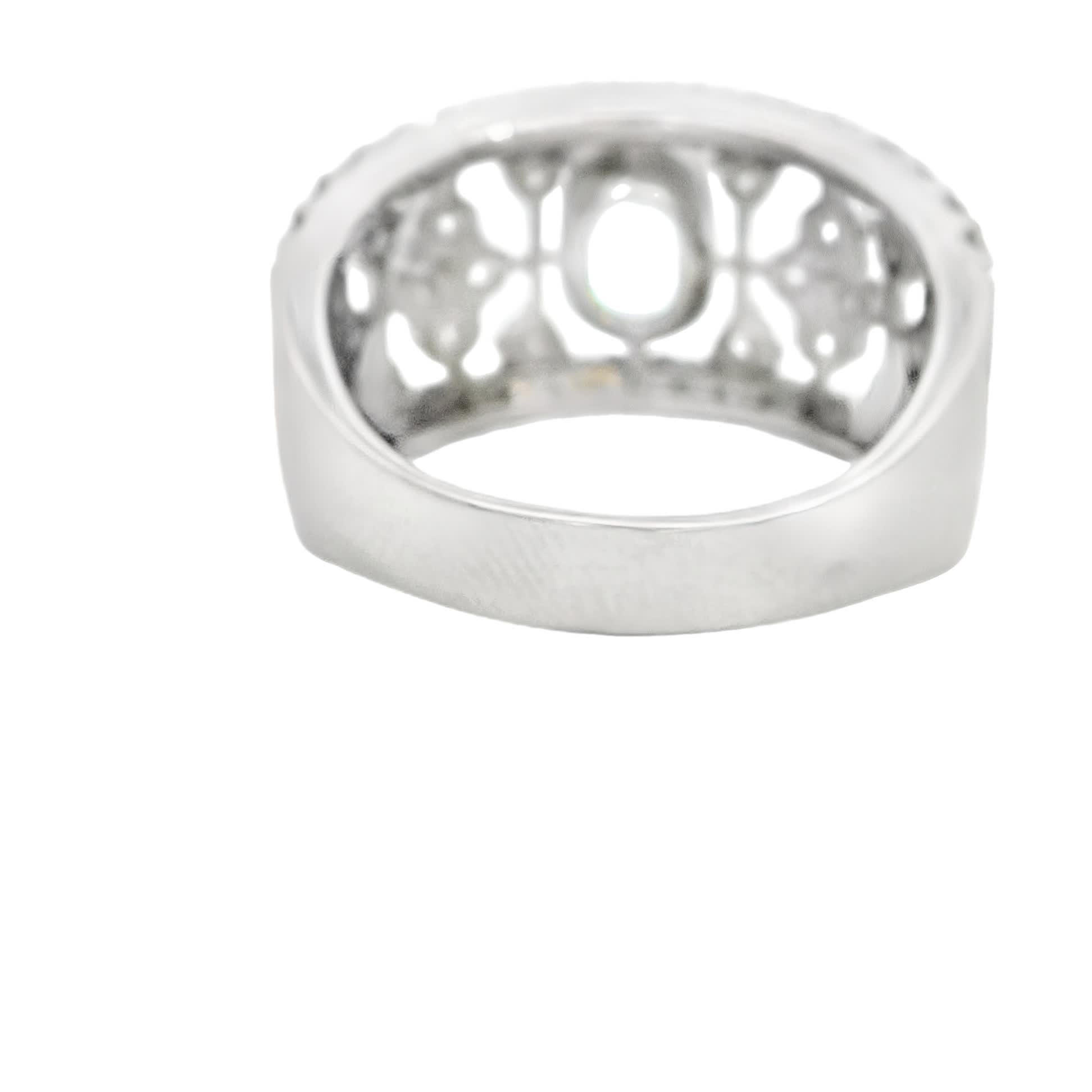 Oval Cut Elegant Pariba and Diamond Ring For Sale