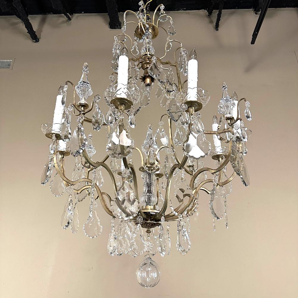 Hand-Crafted Elegant Parisian Style Brass and Cut Crystal Chandelier For Sale