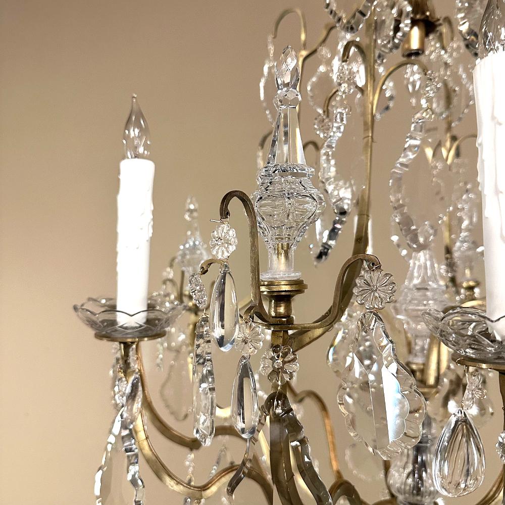 Elegant Parisian Style Brass and Cut Crystal Chandelier For Sale 2