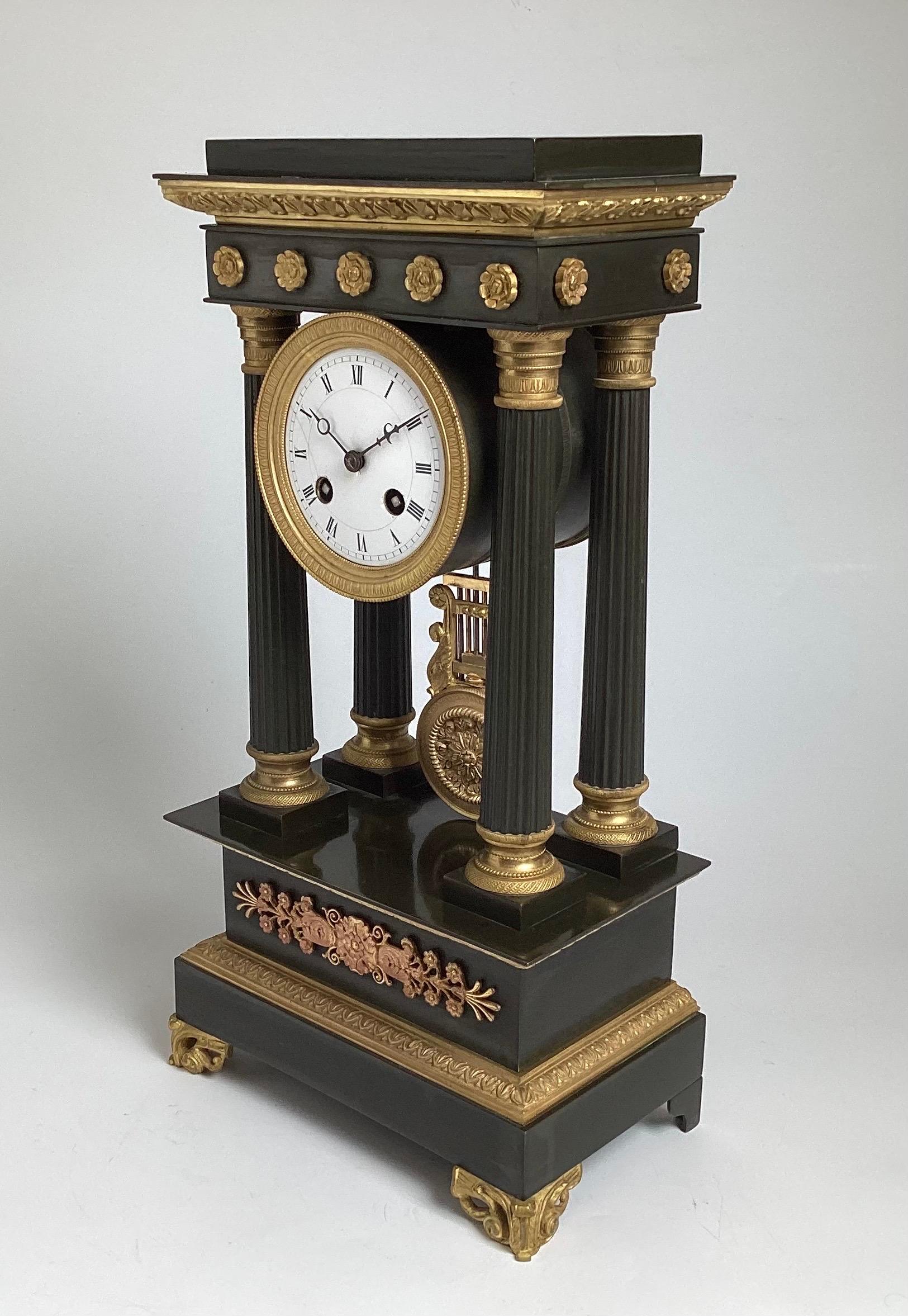 Late 19th Century Elegant Patinated and Gilt Bronze Portico Clock Circa 1875 For Sale