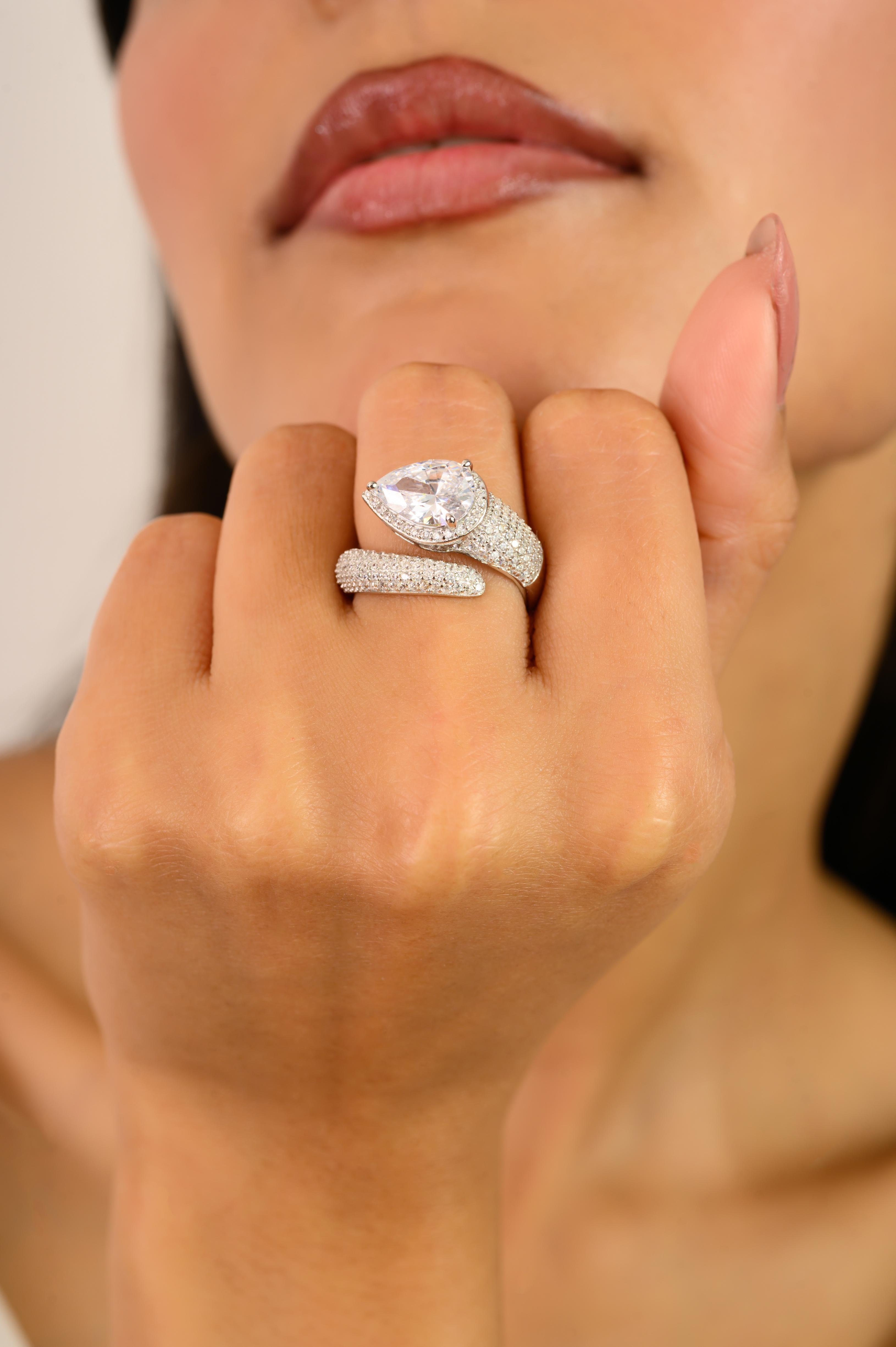 in vendita:  Eleganza dell'anello con strass taglio a pera per lei in argento 925 A. Silver 2