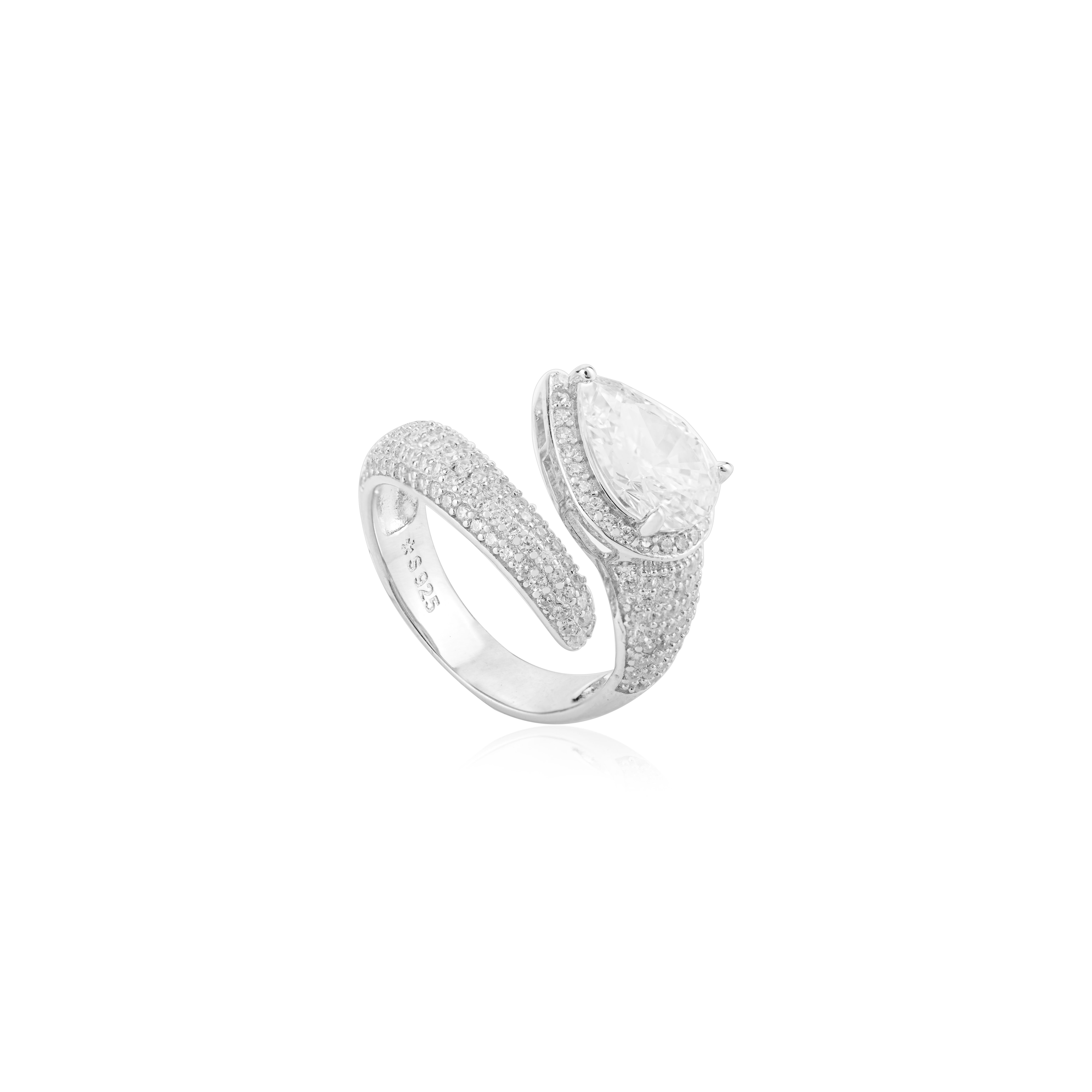 in vendita:  Eleganza dell'anello con strass taglio a pera per lei in argento 925 A. Silver 3