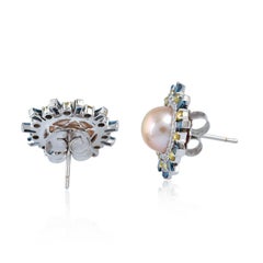 Elegant Pearl Center Minimal Studs with Mixed Diamond Accents In 18k Gold