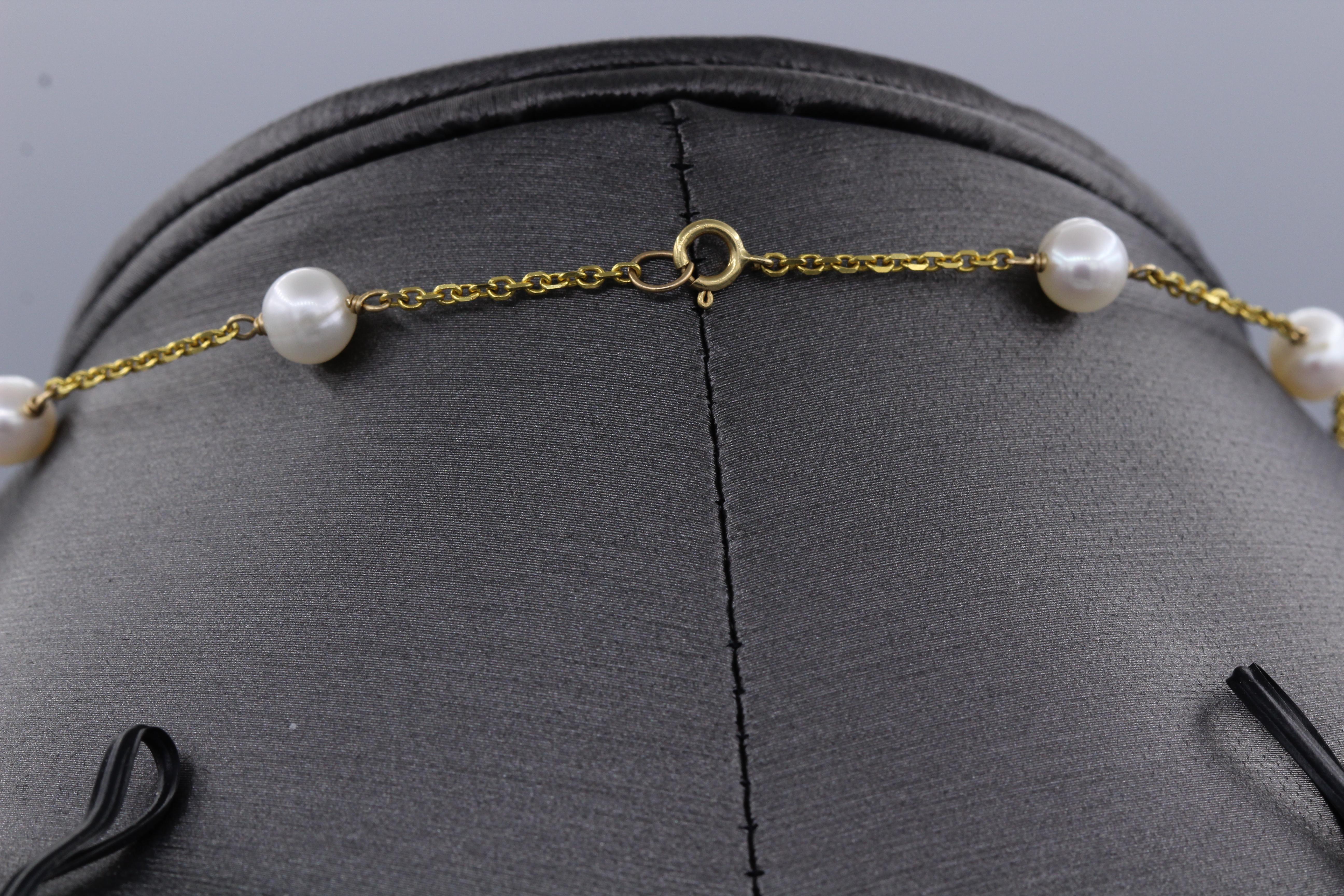 Collier élégant de perles en or jaune 14 carats, style fil de fer perlé et perles pendantes en vente 3