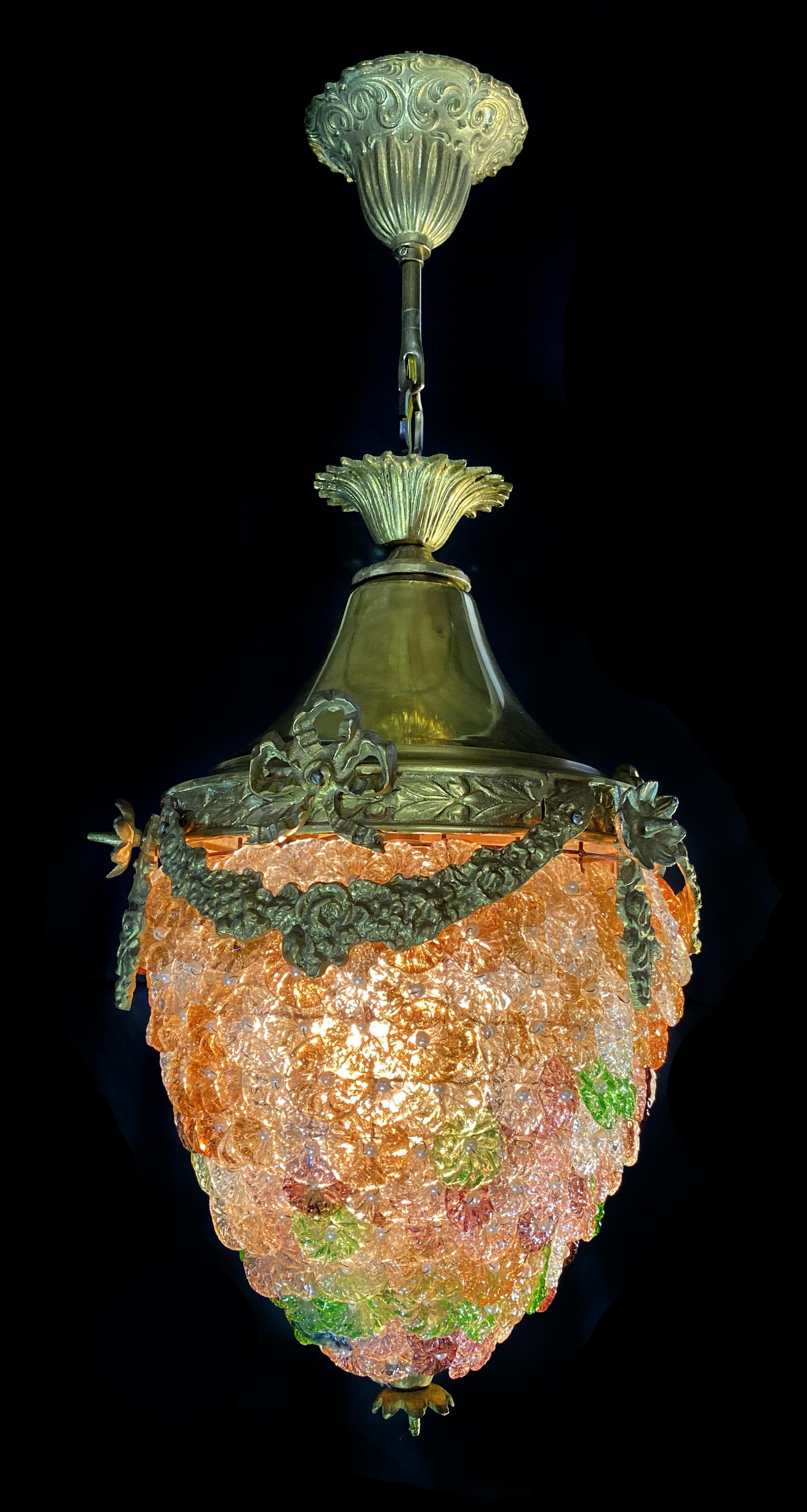 Elegant pendant Glass Flowers Chandelier, Murano, 1950s For Sale 7