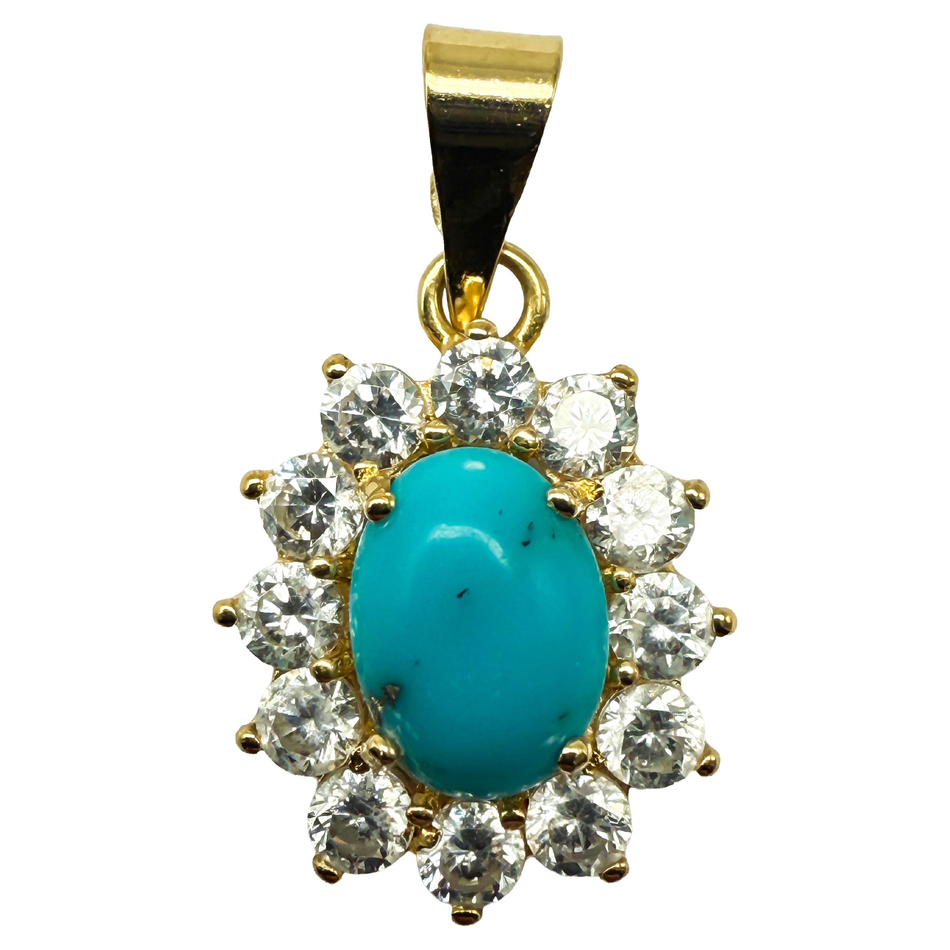 Elegant Pendant in 14K Yellow Gold with Turquoise and Diamonds en venta