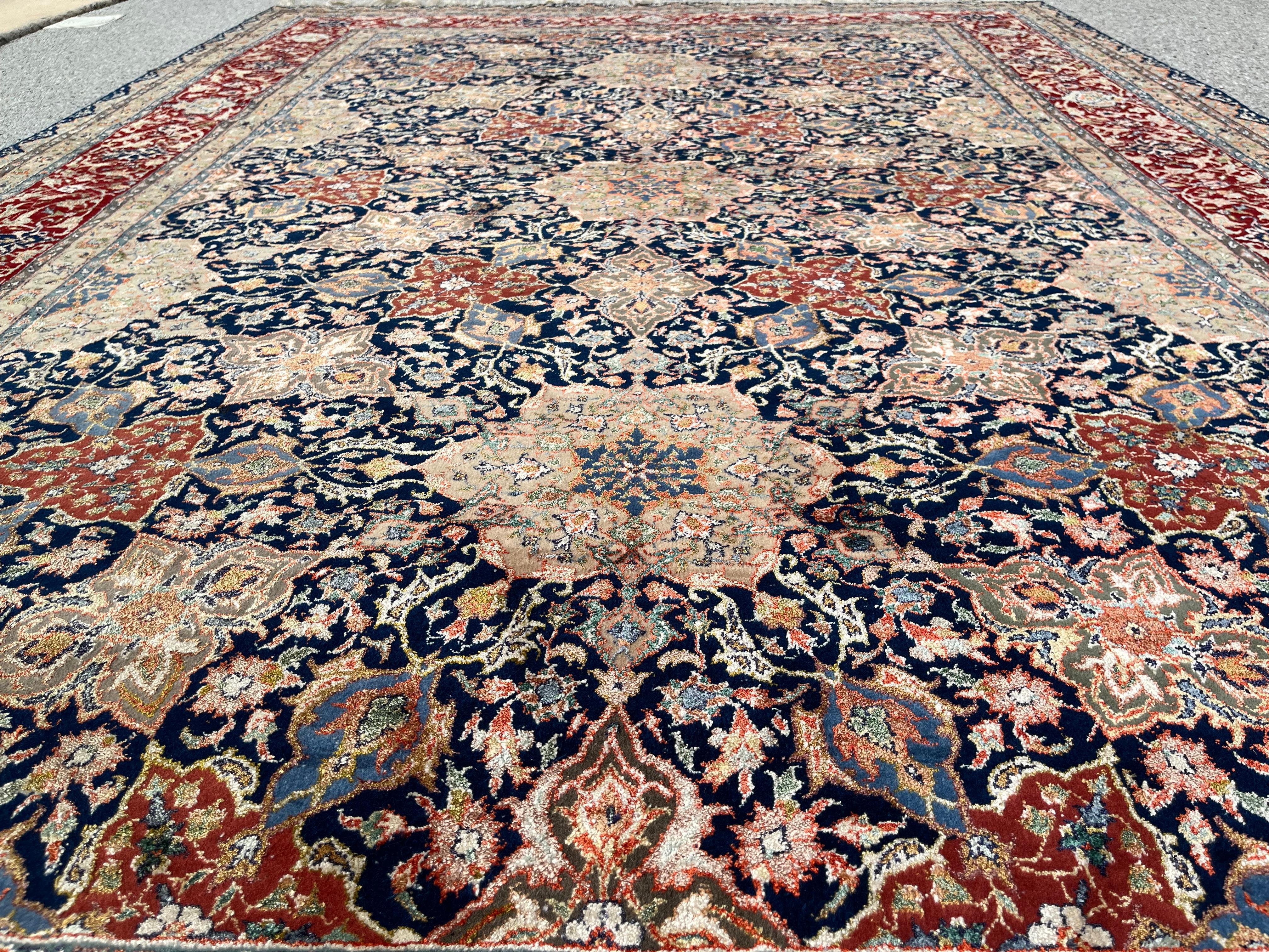 Hand-Woven Elegant Persian Rug, Indo-Ispahan in Wool and Silk on Silk, Extra Fine Quality For Sale