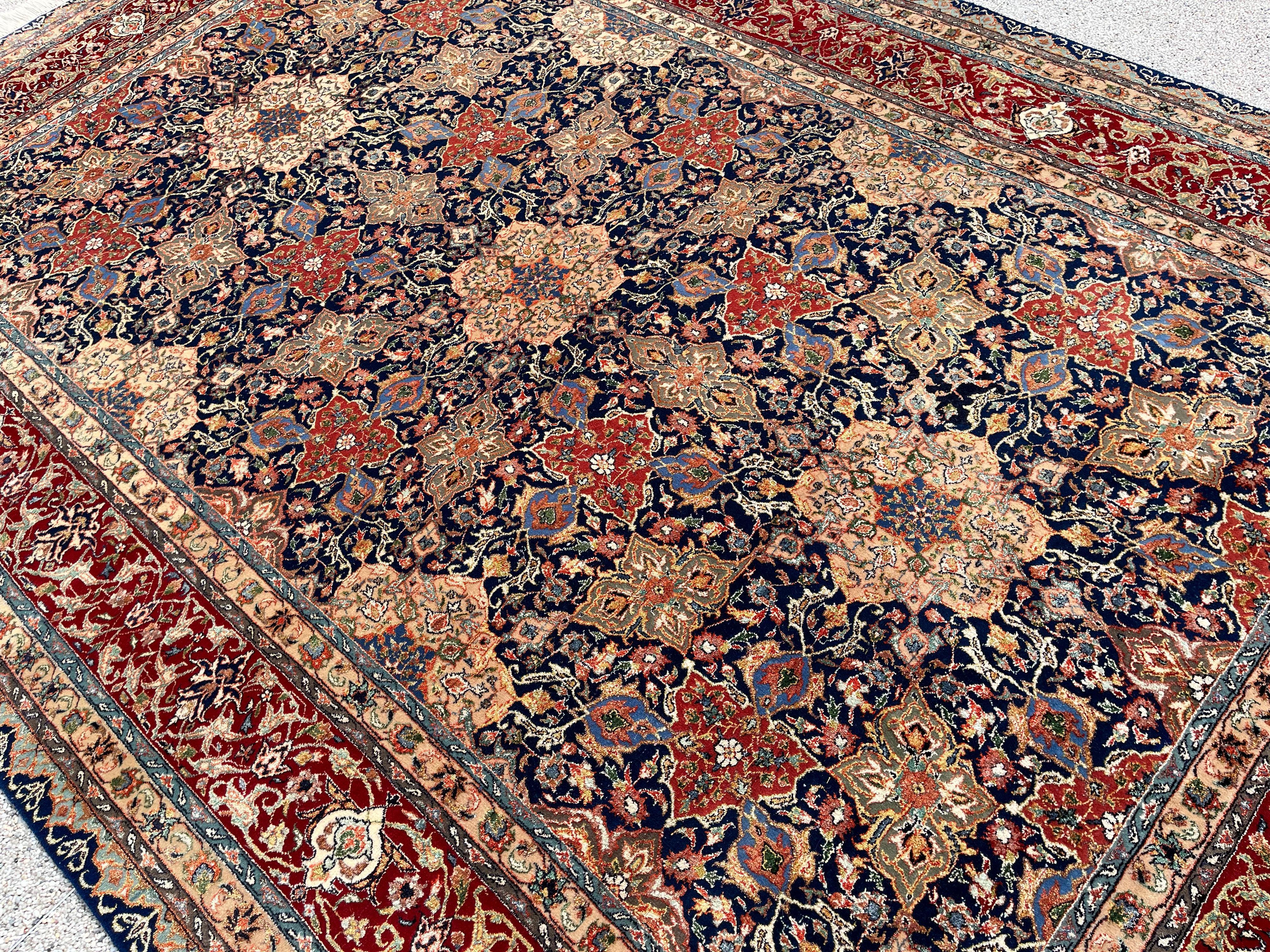 20th Century Elegant Persian Rug, Indo-Ispahan in Wool and Silk on Silk, Extra Fine Quality For Sale