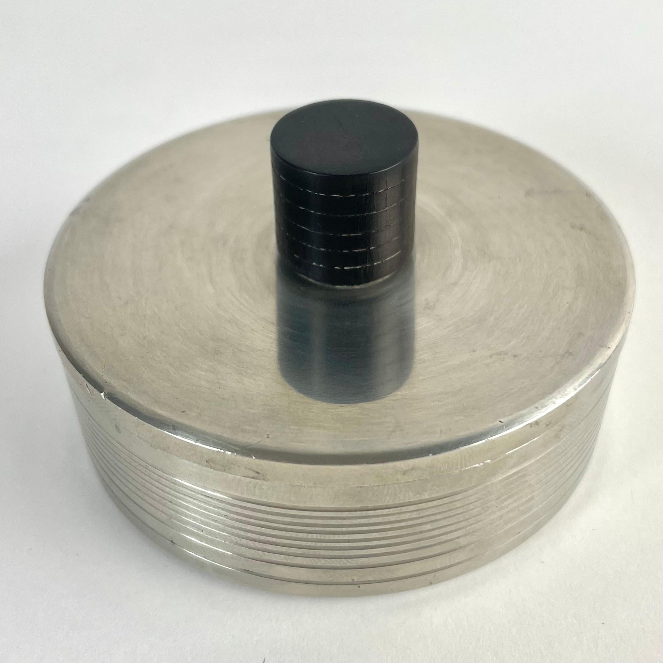 Patinated Elegant Pewter Box with Black Wooden Knob, Swedish Grace, GAB 1934 For Sale