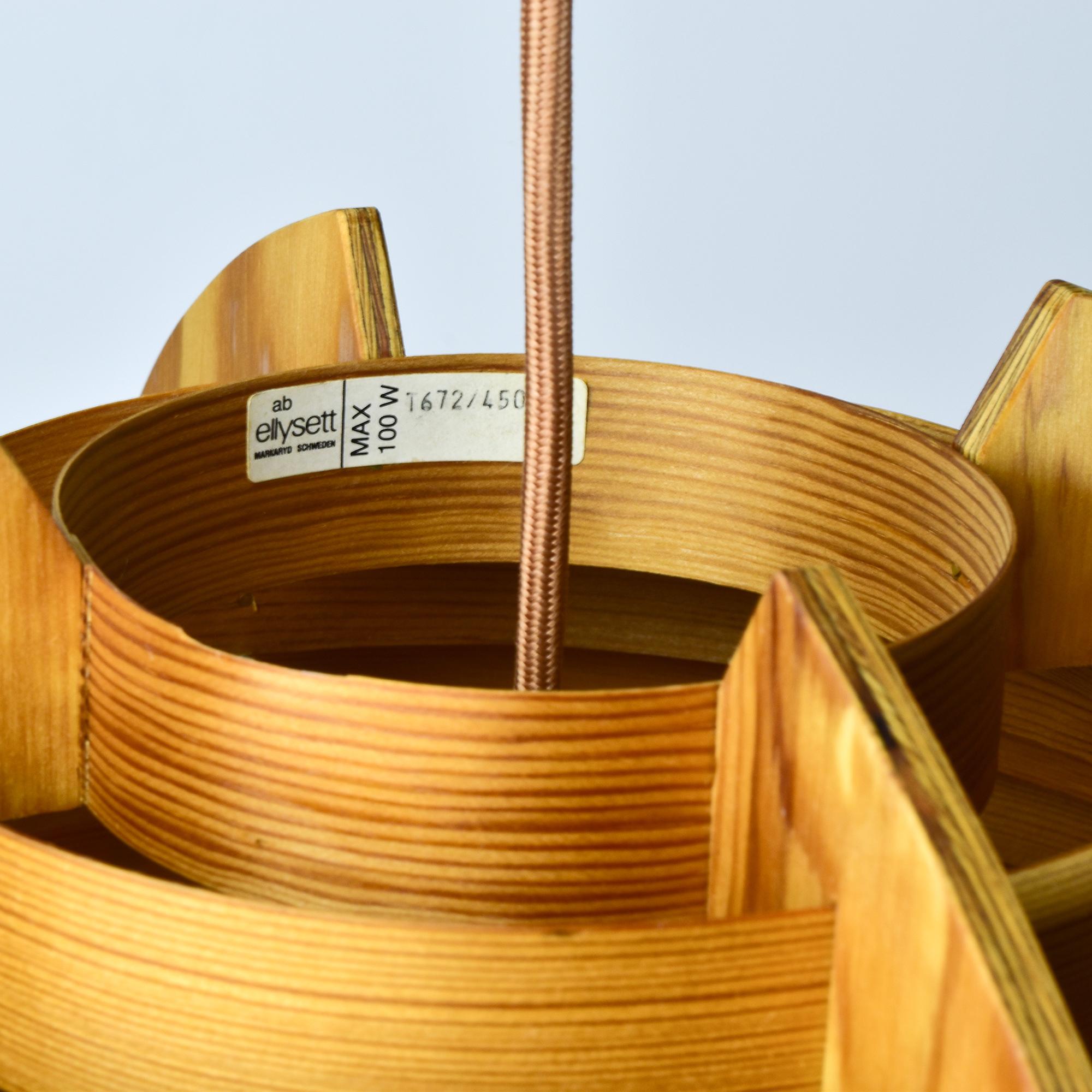 Elegance Pine Pendant Light di Hans-Agne Jakobsson  Ellysett, anni '70 in vendita 2