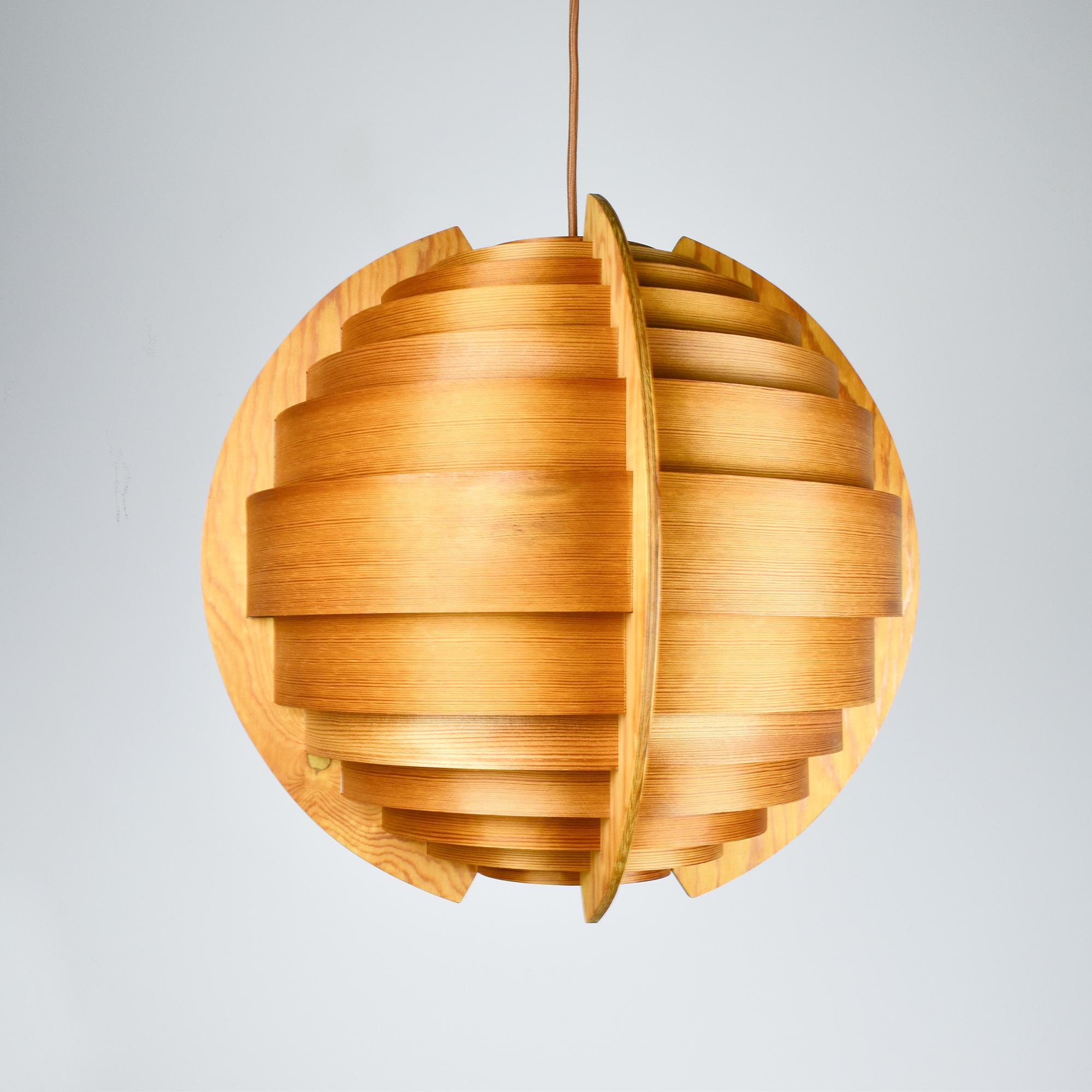 Elegance Pine Pendant Light di Hans-Agne Jakobsson  Ellysett, anni '70 in vendita 8