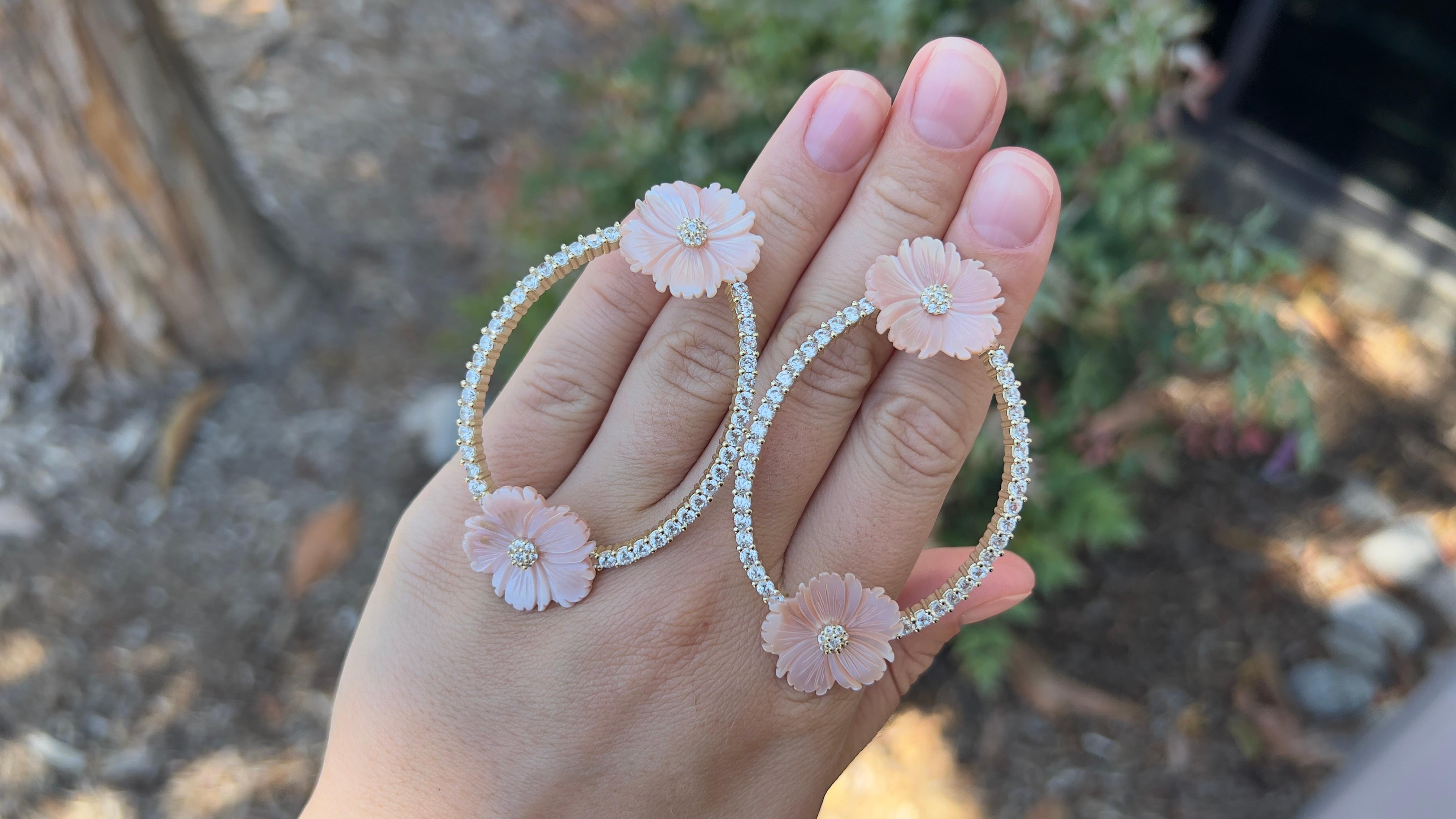 Modern Elegant Pink Flower Mother Of Pearl 18K Gold Plated Earrings For Sale