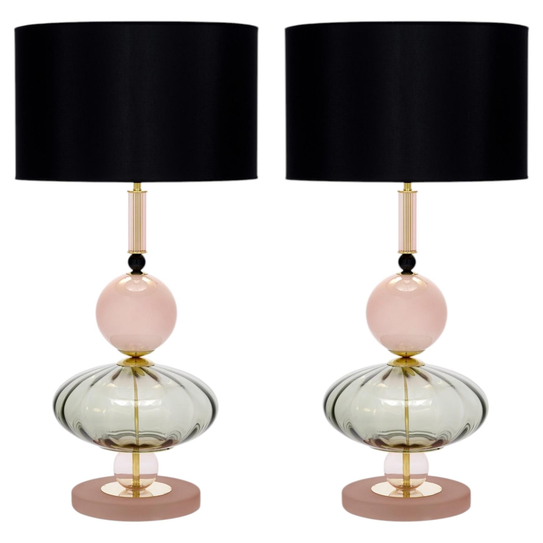 Elegantes lámparas modernistas de cristal veneciano rosa, Murano, Italia