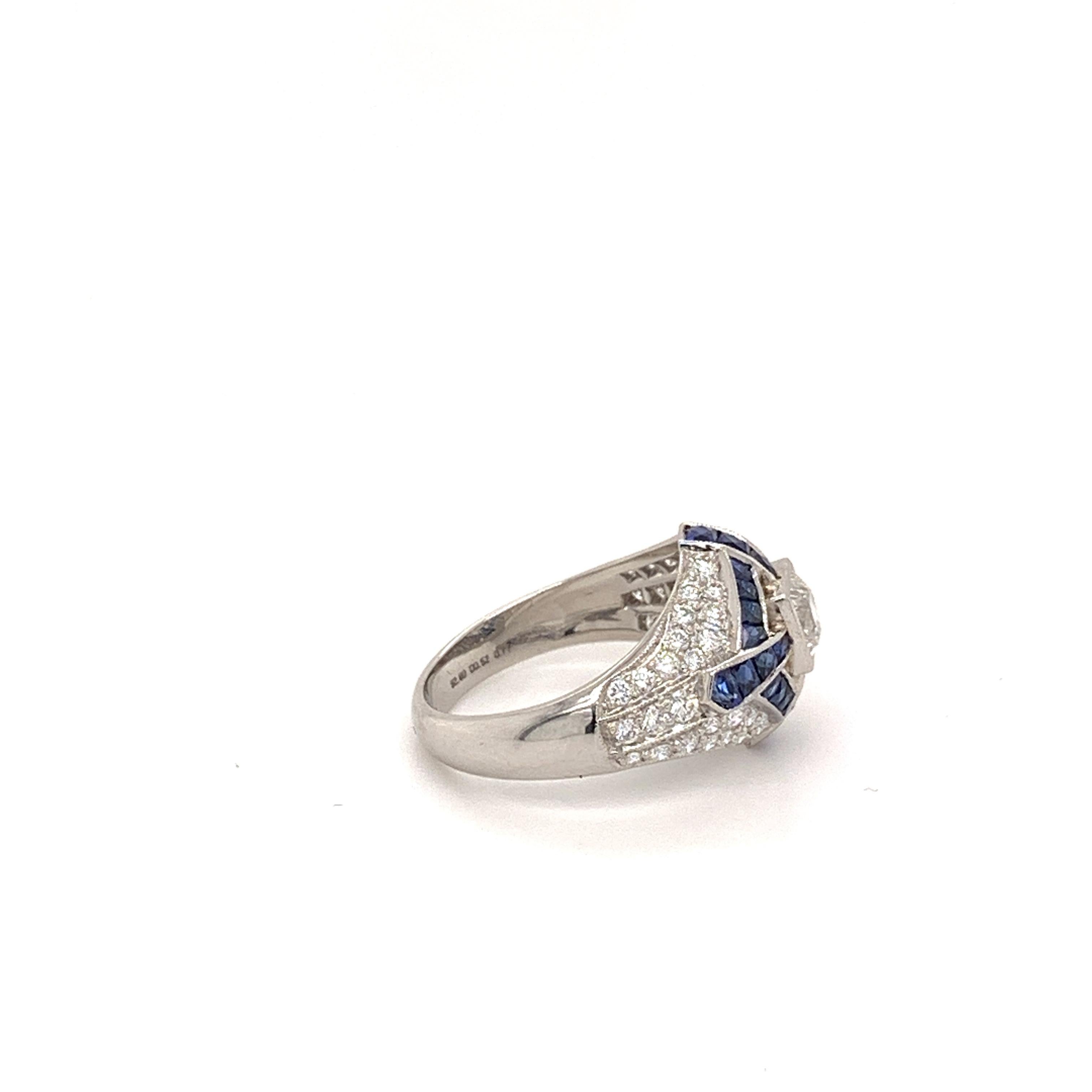 Taille carrée Bague Art déco en platine avec saphir bleu de 2,60 carats et diamants en vente
