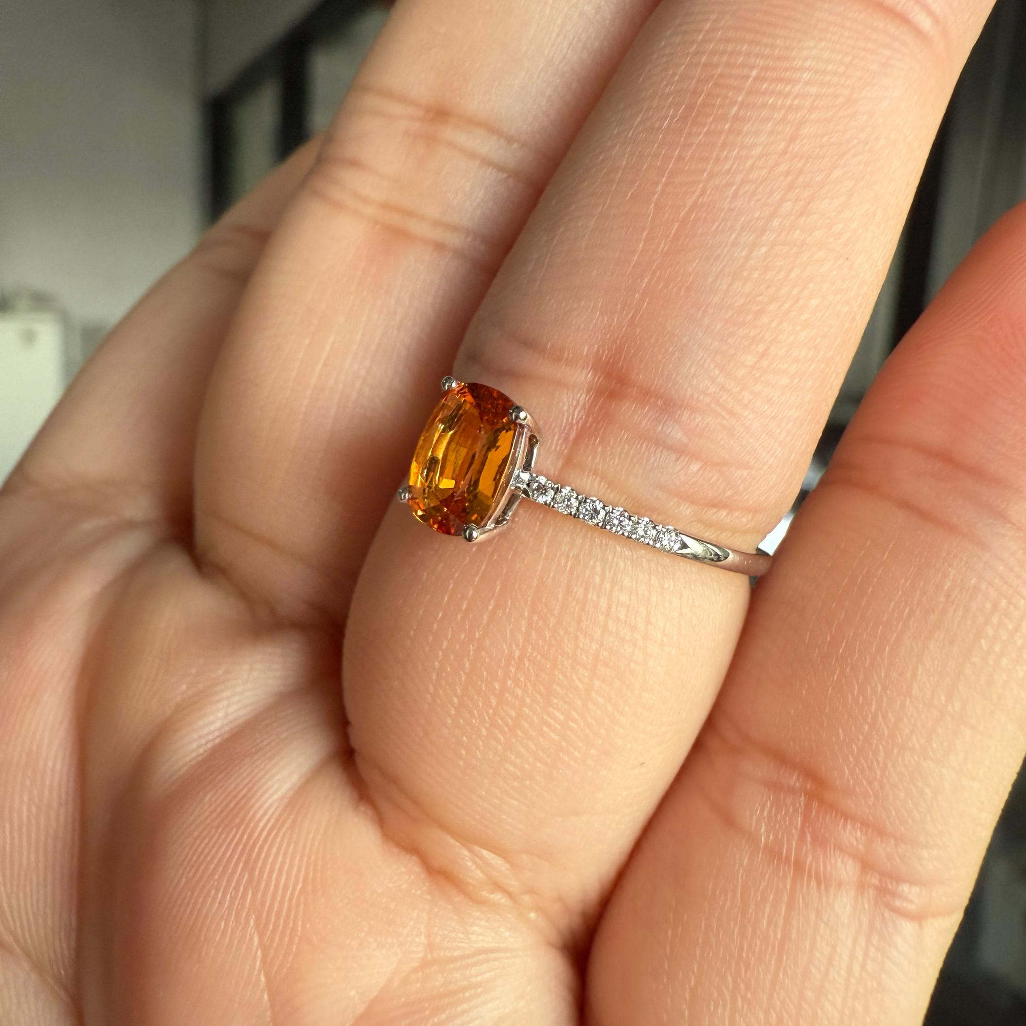 Women's Elegant Platinum 950 Ring with Spessartite Garnet and Natural Diamonds For Sale