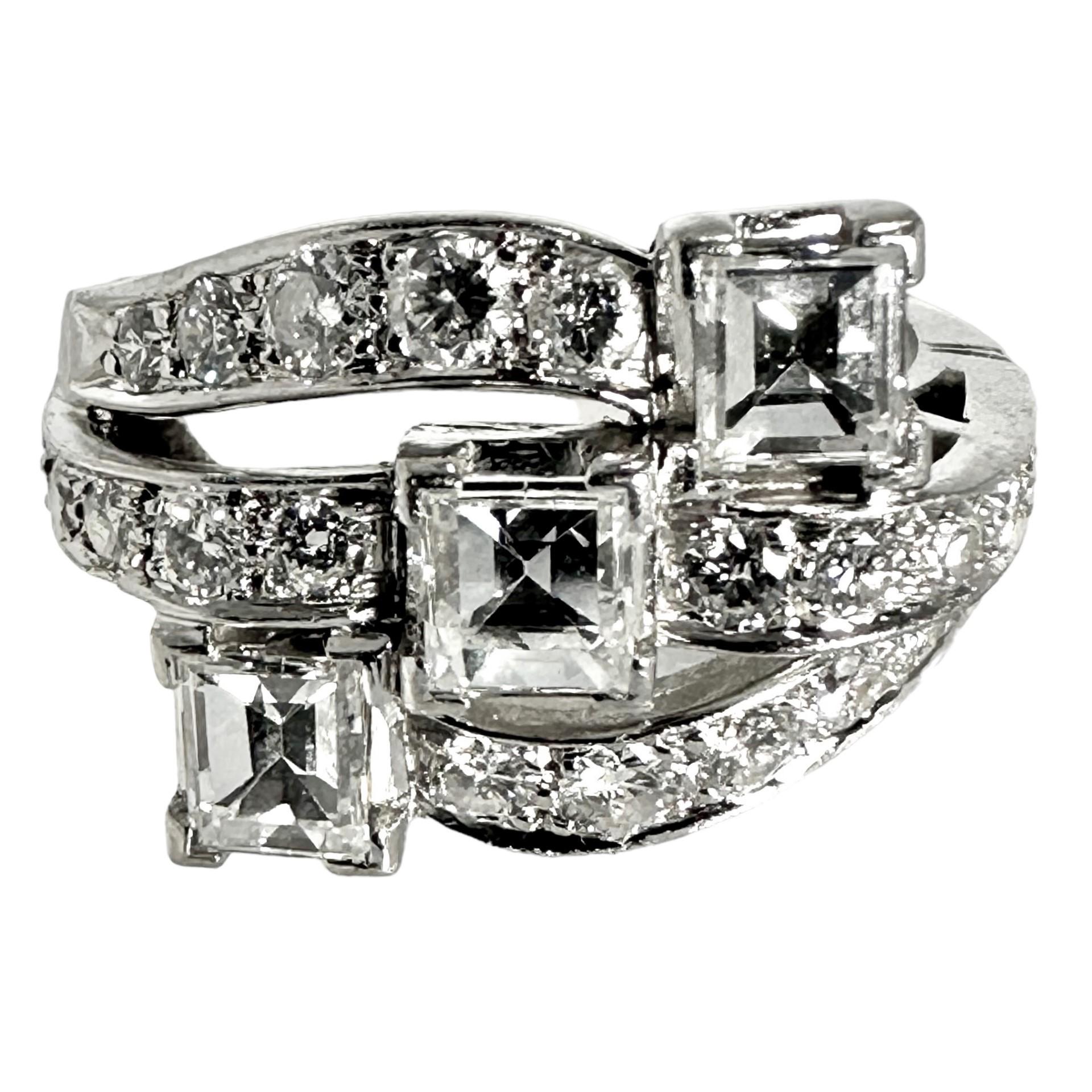 Elegant Platinum Art-Deco Cocktail Ring with Mirror Cut & Brilliant Cut Diamonds For Sale 7