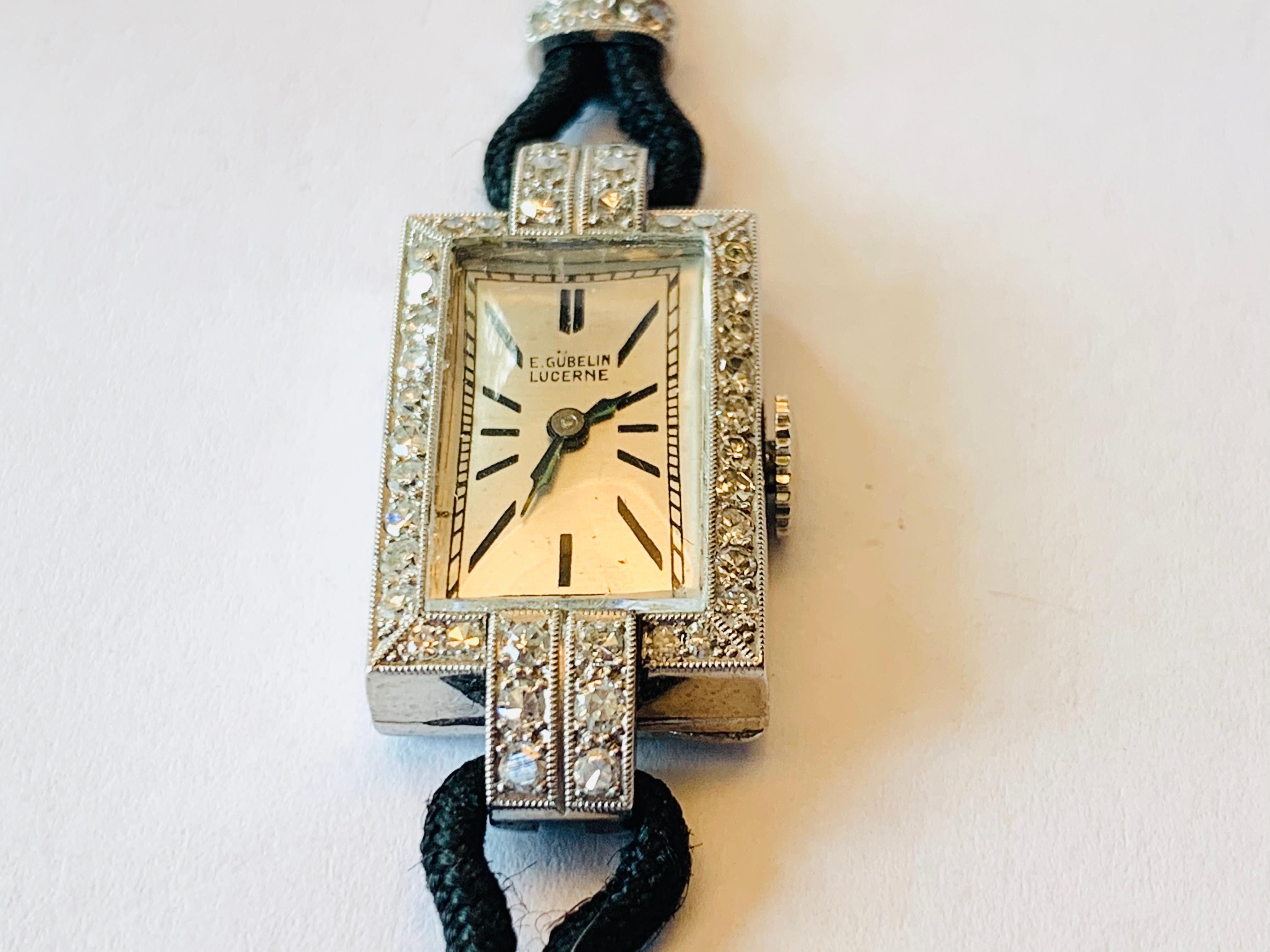 Elegant Platinum Art Deco Wristwatch with Diamonds, Signed Gübelin In Good Condition In Zurich, Zollstrasse