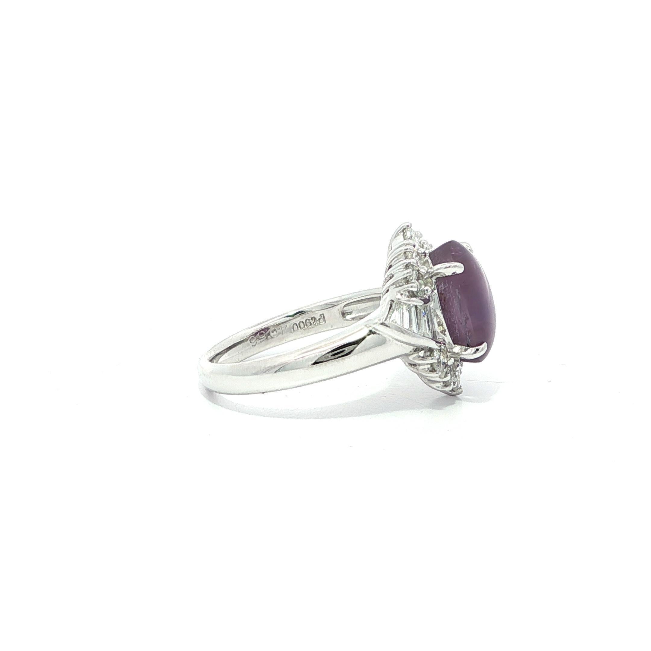 Elegante Anillo de Platino GIA 4,71ctw Zafiro Estrella Púrpura Cabujón Ovalado c/ Diamante en venta 7