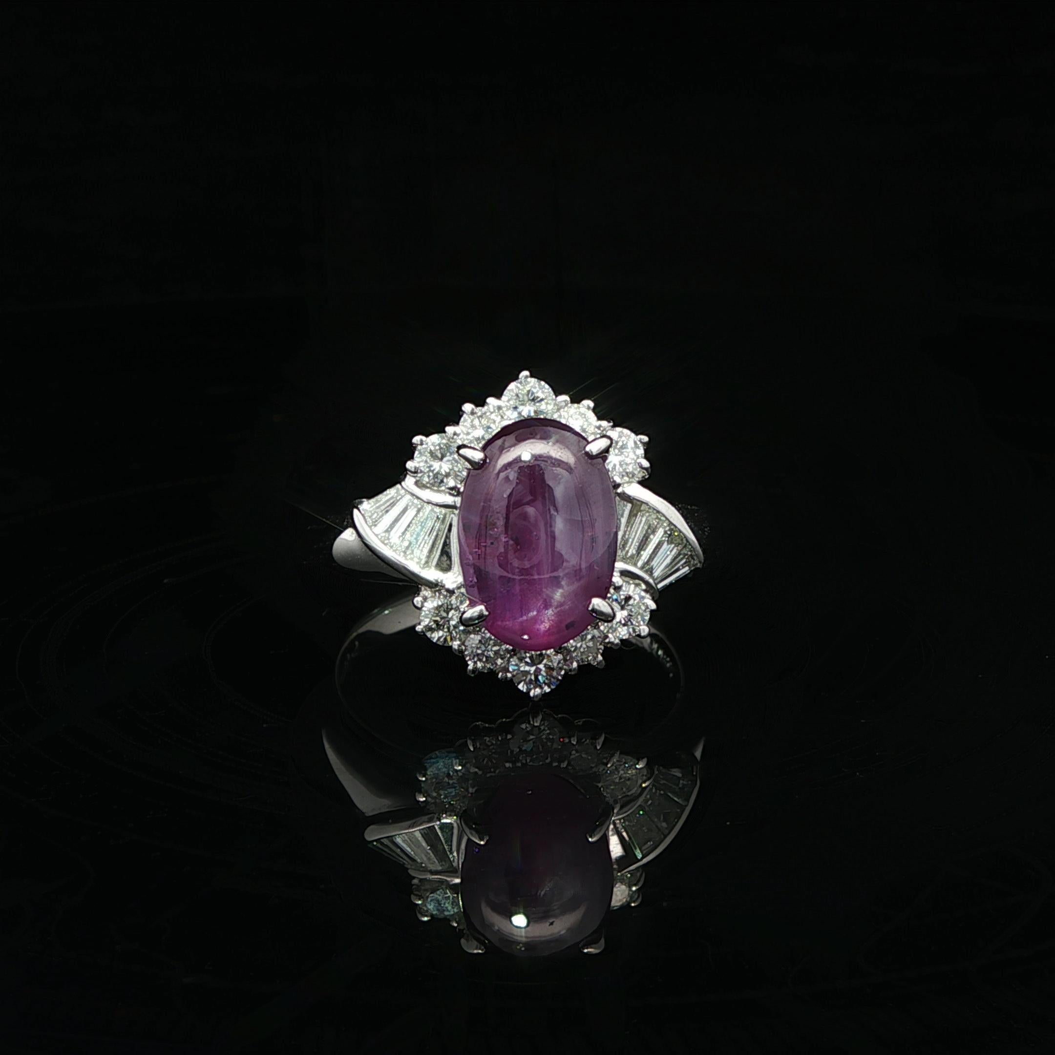 Elegante Anillo de Platino GIA 4,71ctw Zafiro Estrella Púrpura Cabujón Ovalado c/ Diamante en venta 8