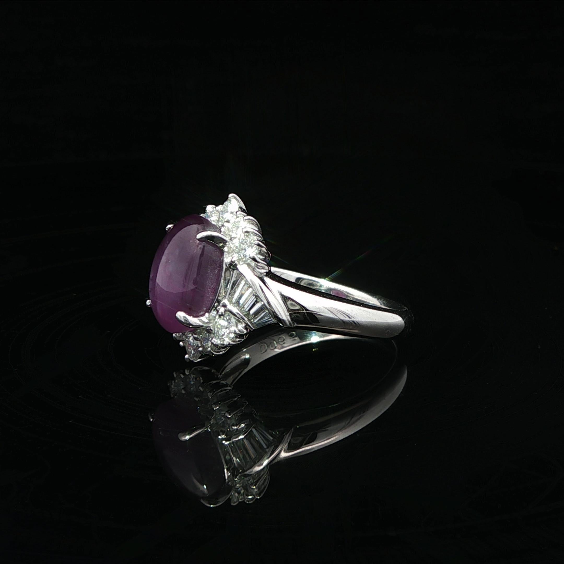 De las mujeres Elegante Anillo de Platino GIA 4,71ctw Zafiro Estrella Púrpura Cabujón Ovalado c/ Diamante en venta