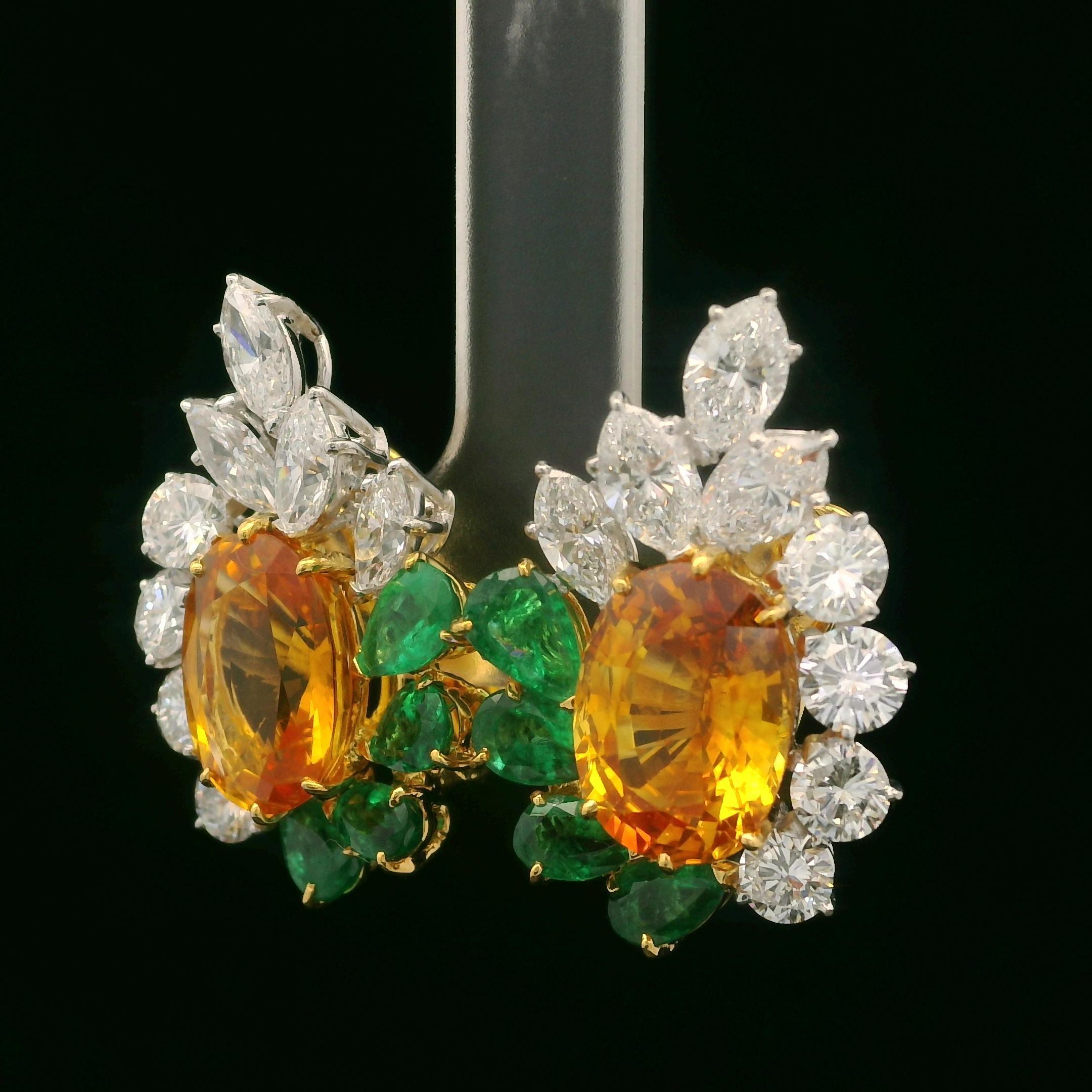 Elegantes Pendientes de Oro Platino GIA Esmeralda Zafiro 16ctw y Diamante Feroz Corte oval en venta