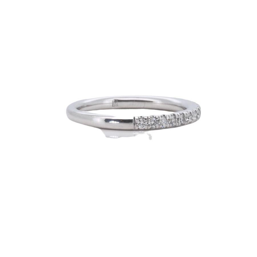 Elegant Platinum Pave Thin Band Ring with 0.28 Carat of Natural Diamonds For Sale 1