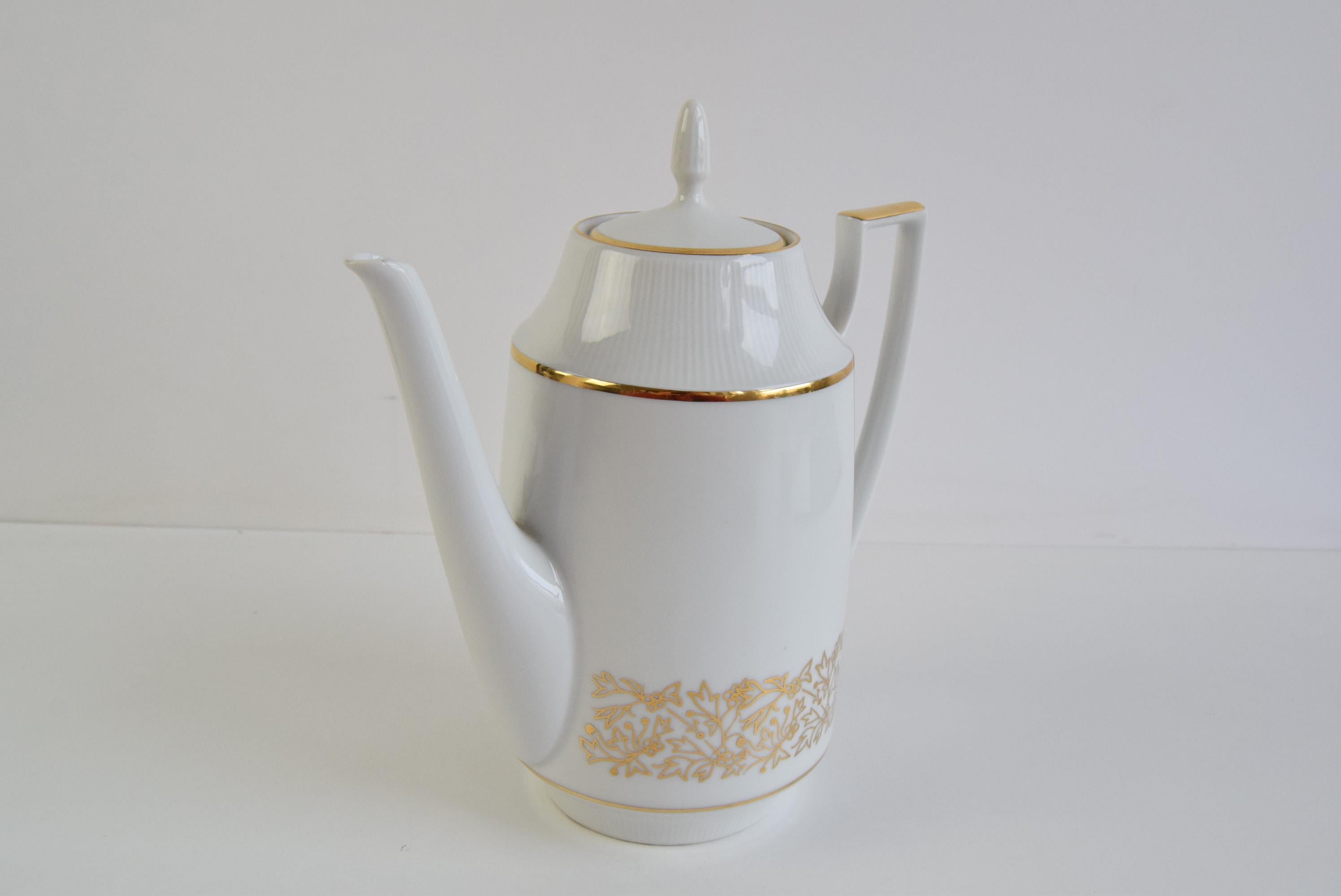 Mid-Century Birkenhammer Czechoslovakian Porcelain Coffee Pot, 1969 For Sale 5