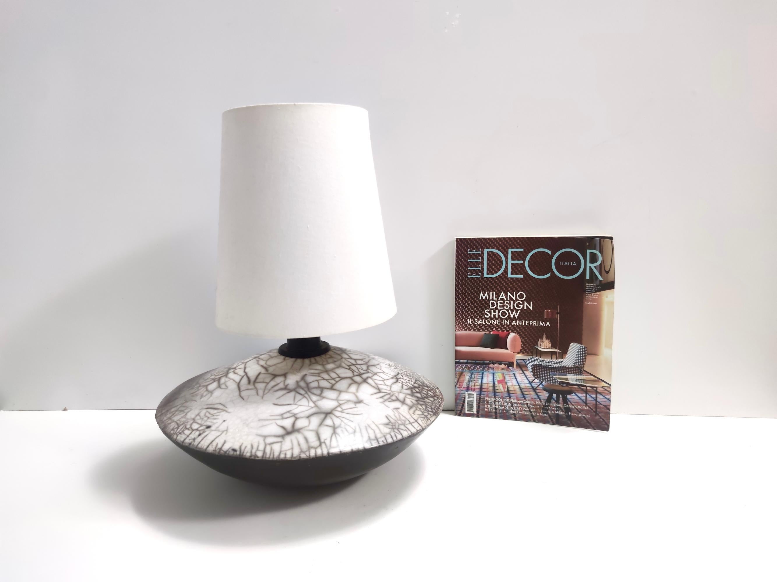 Post-Modern Elegant Postmodern Handmade Grey Raku Ceramic Table Lamp, Signed, Italy For Sale