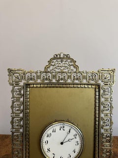 Elegant quality antique Victorian ornate brass desk clock