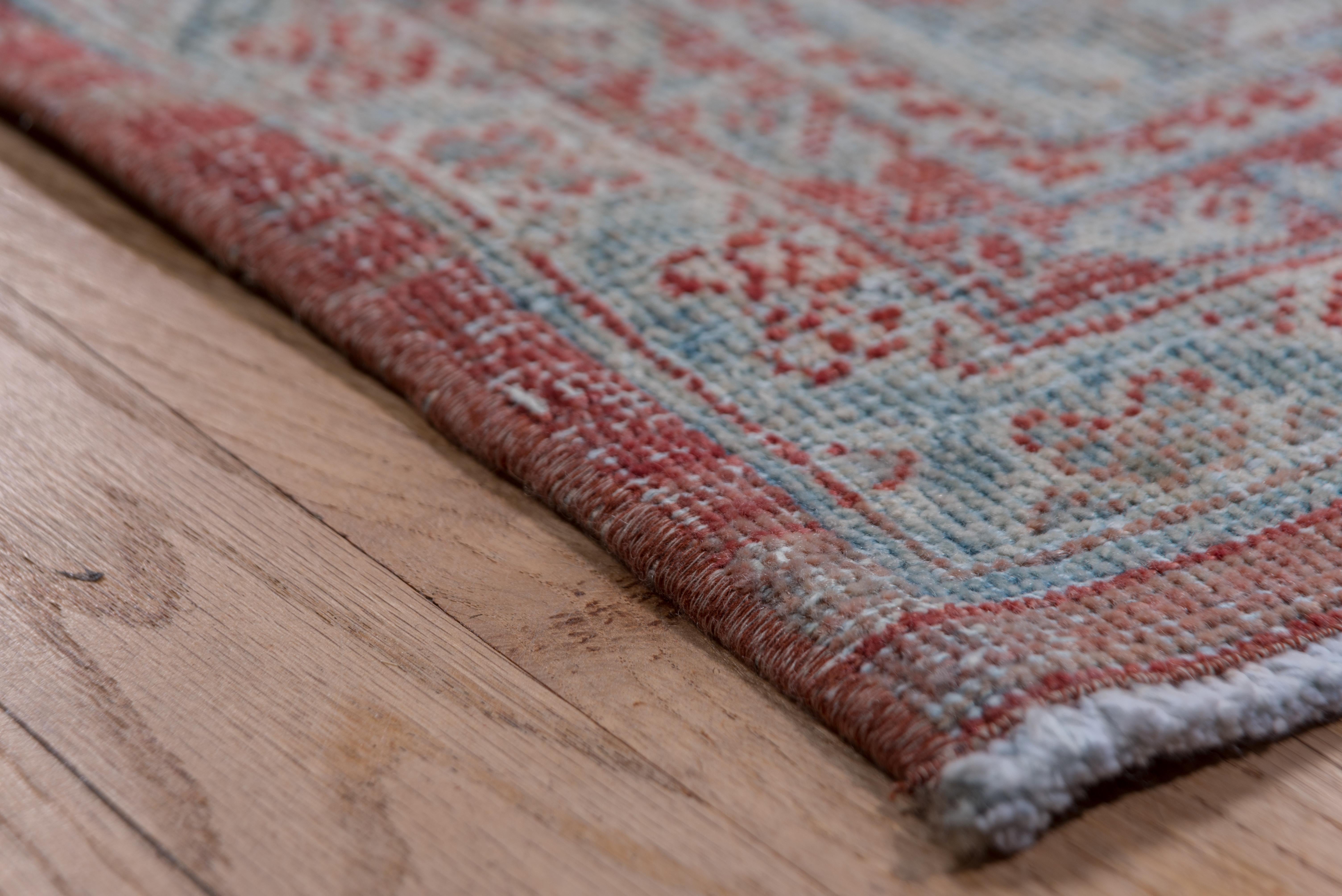 Early 20th Century Elegant Red Antique Persian Mahal Carpet, Lightly Distressed For Sale