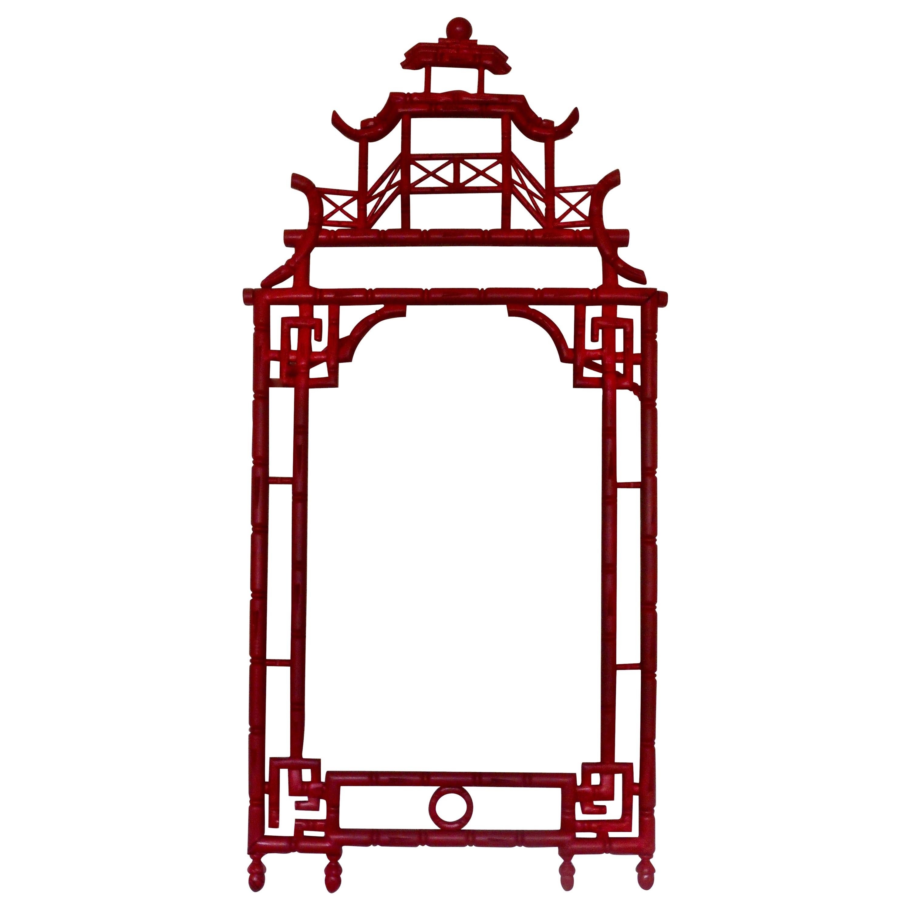 Elegant Red Lacquer Chinoiserie Mirror im Angebot