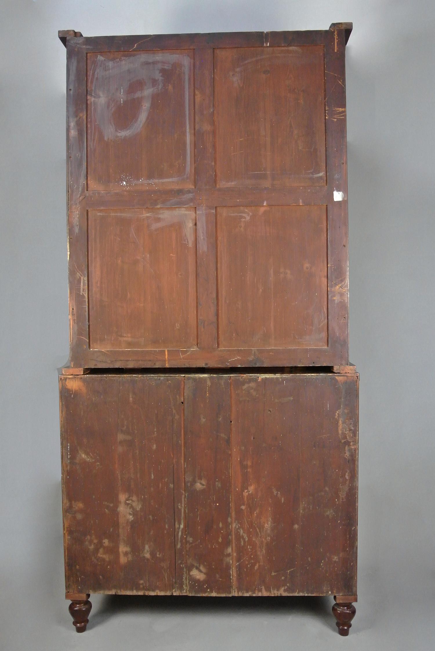 Elegante libreria secretaire Regency in mogano e legno di raso del 1820 ca. in vendita 4