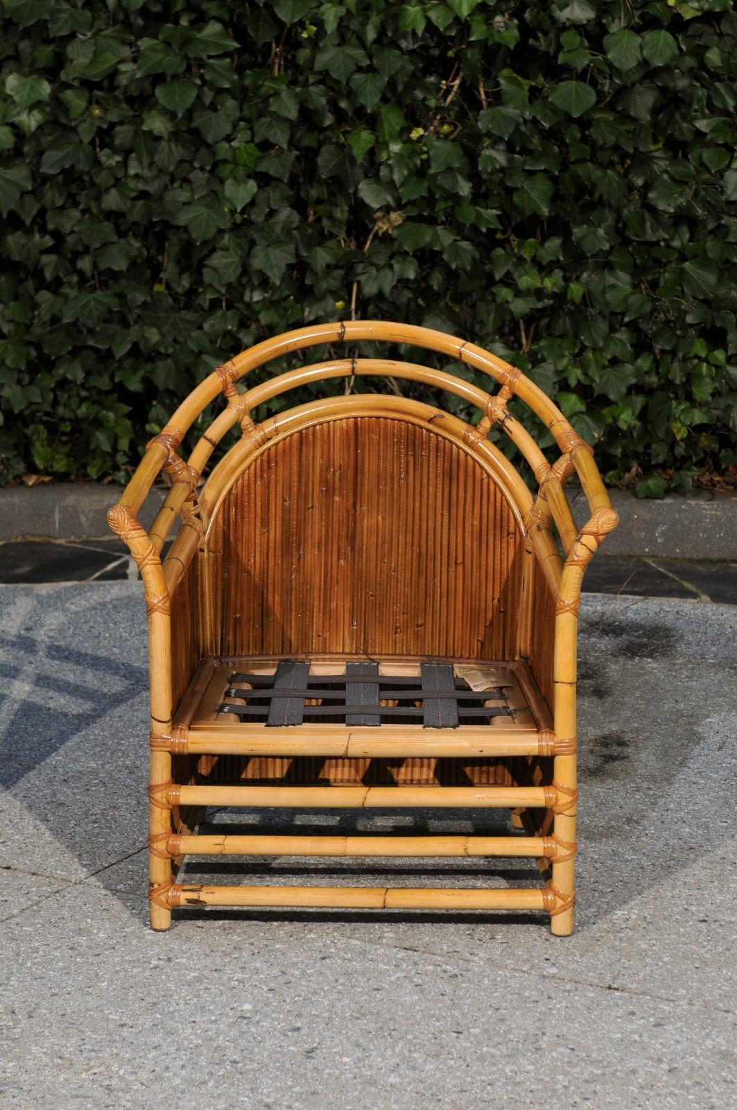 Elegance restaurée d'une paire de fauteuils club Manau par Henry Olko, vers 1980 Excellent état - En vente à Atlanta, GA