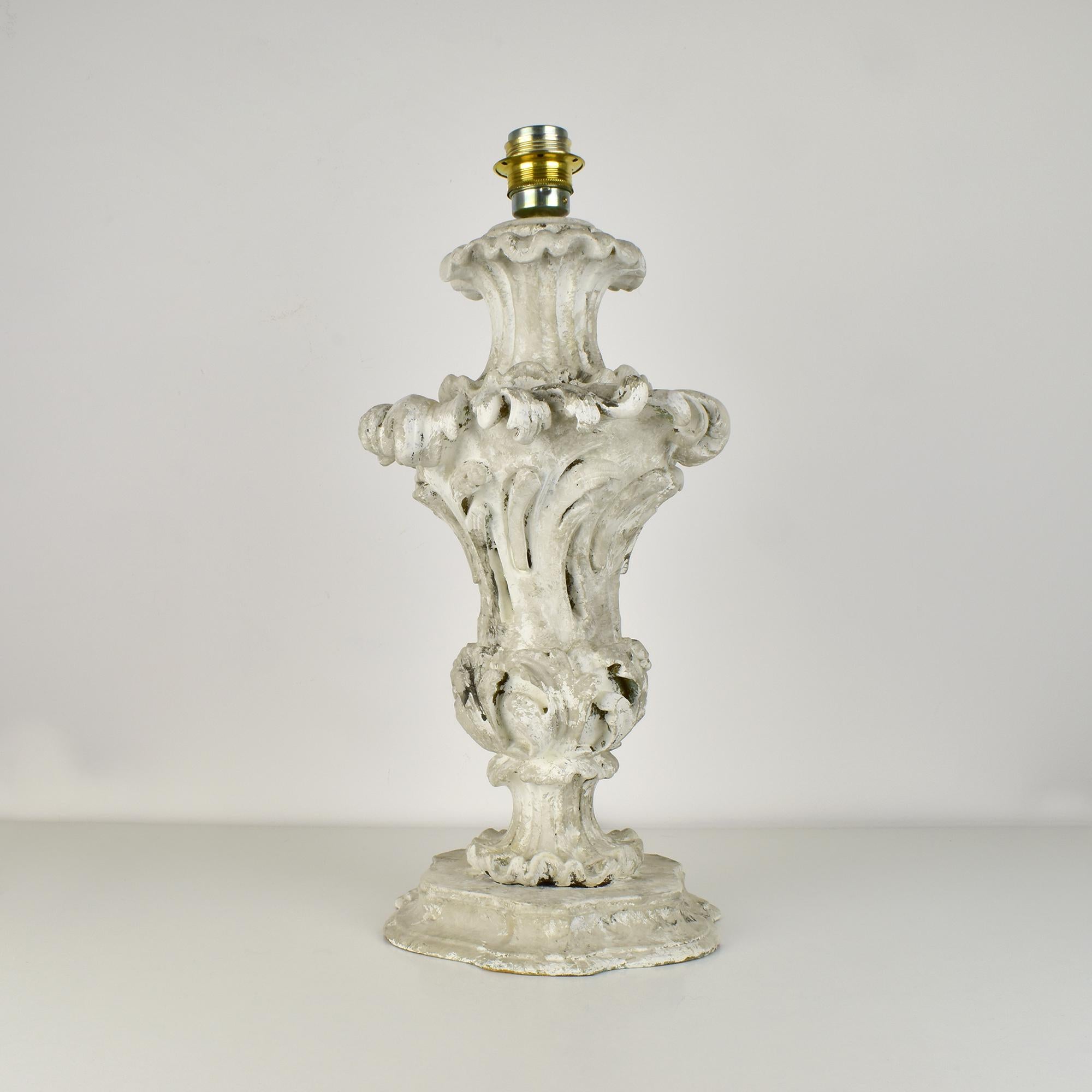 Hand-Crafted Elegant Rocaille Plaster Table Lamp in Serge Roche Style for Timeless Interiors For Sale