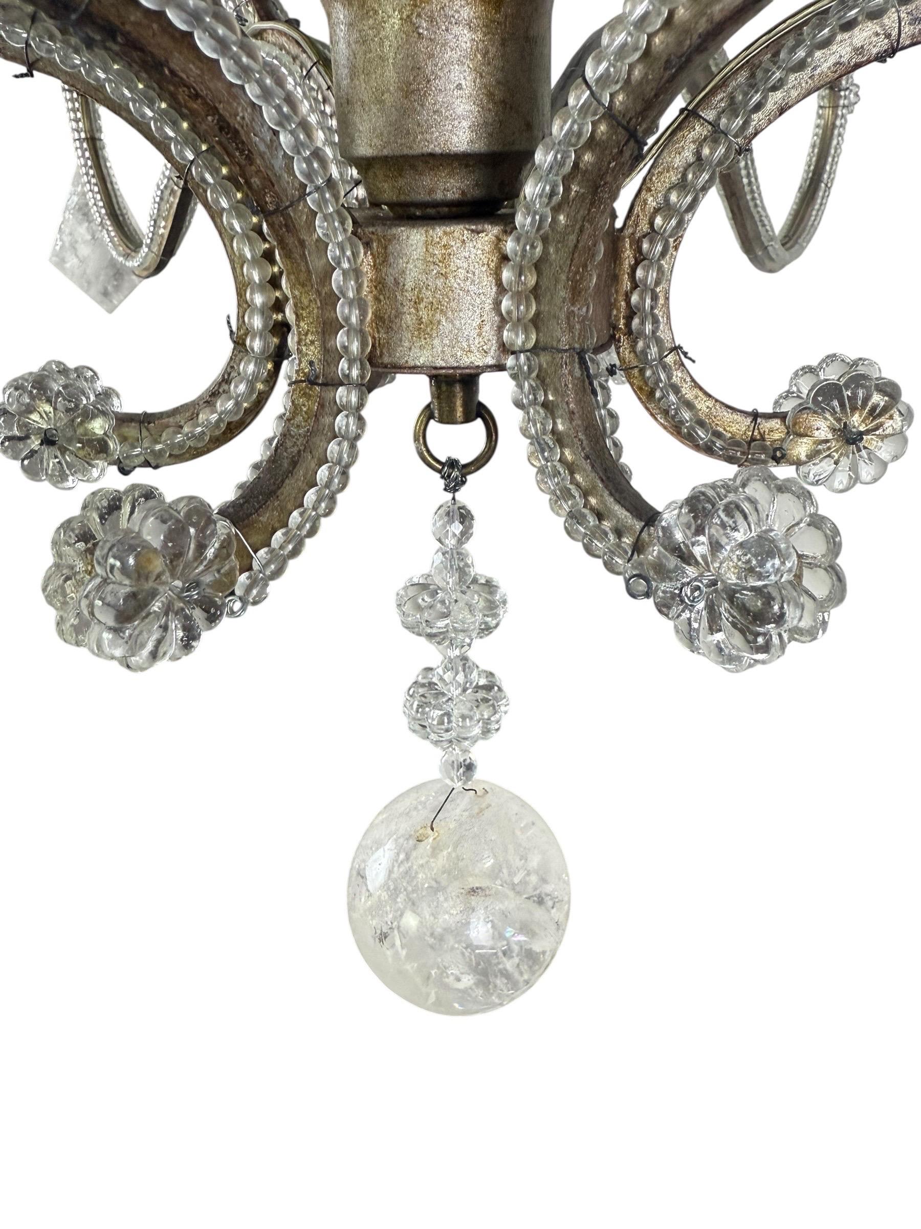 Lustre à six lumières en fer et cristal Elegant Rock en vente 9