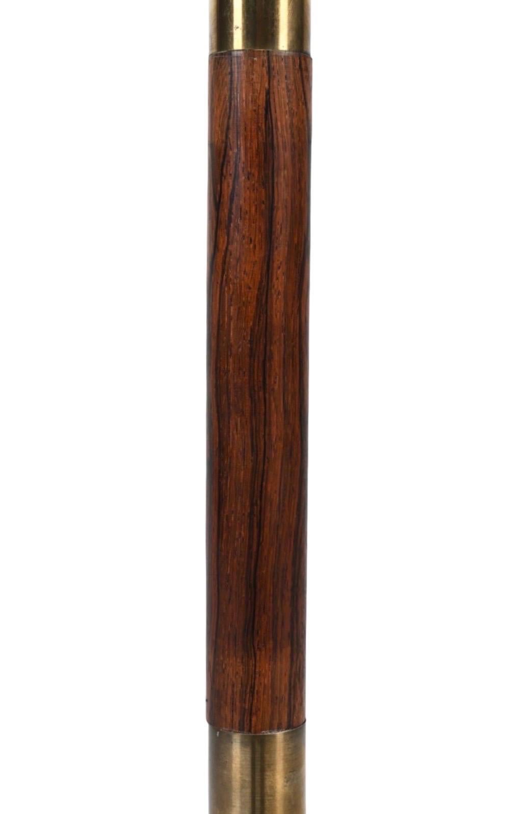 Elegant Rosewood and Brass Midcentury Modern Floor Lamp In Fair Condition For Sale In Brooklyn, NY