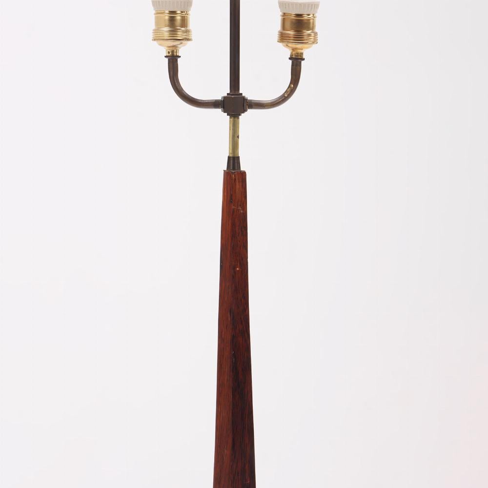 European Elegant rosewood and bronze table lamp with shade circa 1960 For Sale