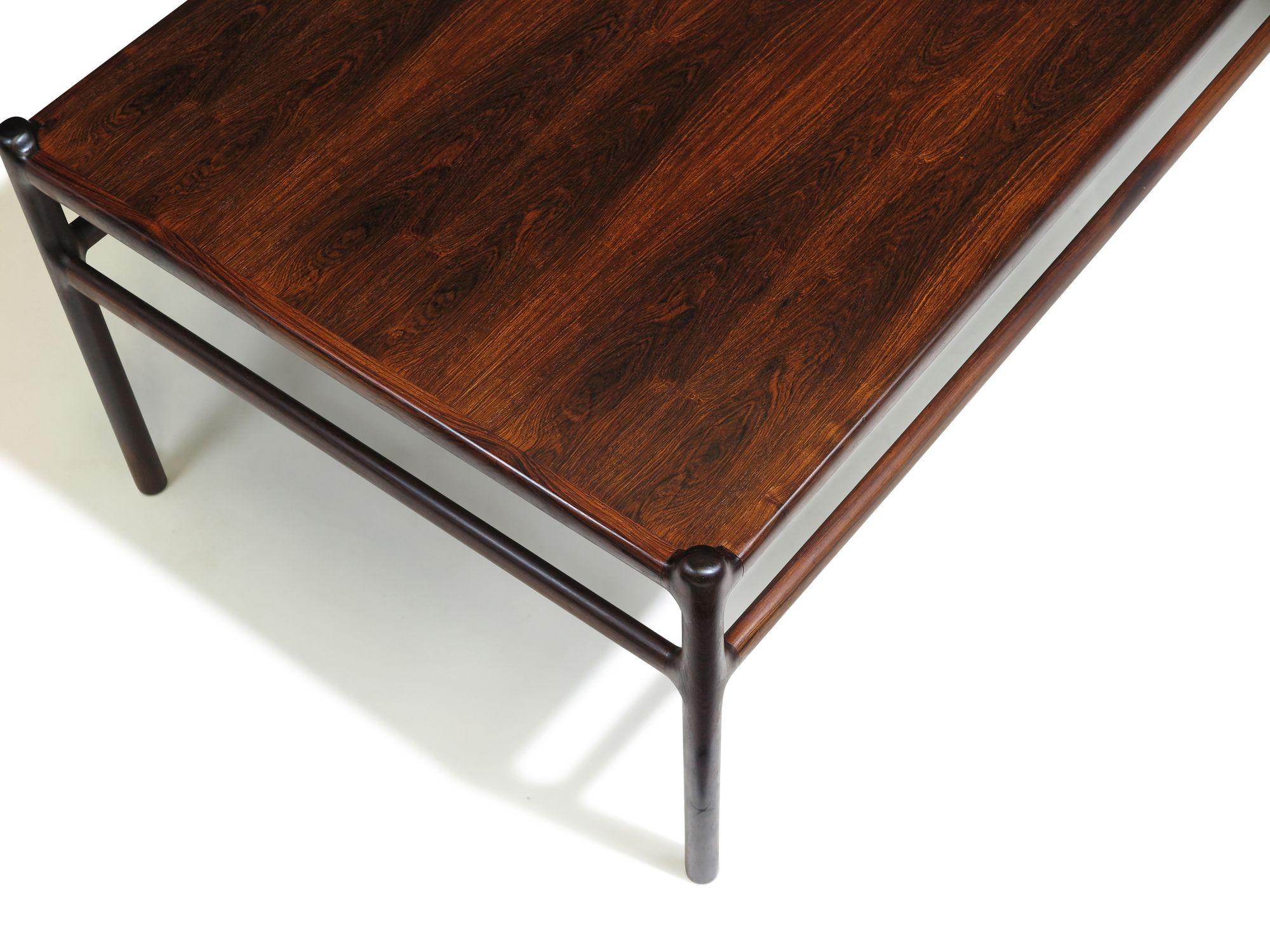 Danish Elegant Rosewood Coffee Table by Johannes Anderseon for CFC Silkeborg For Sale