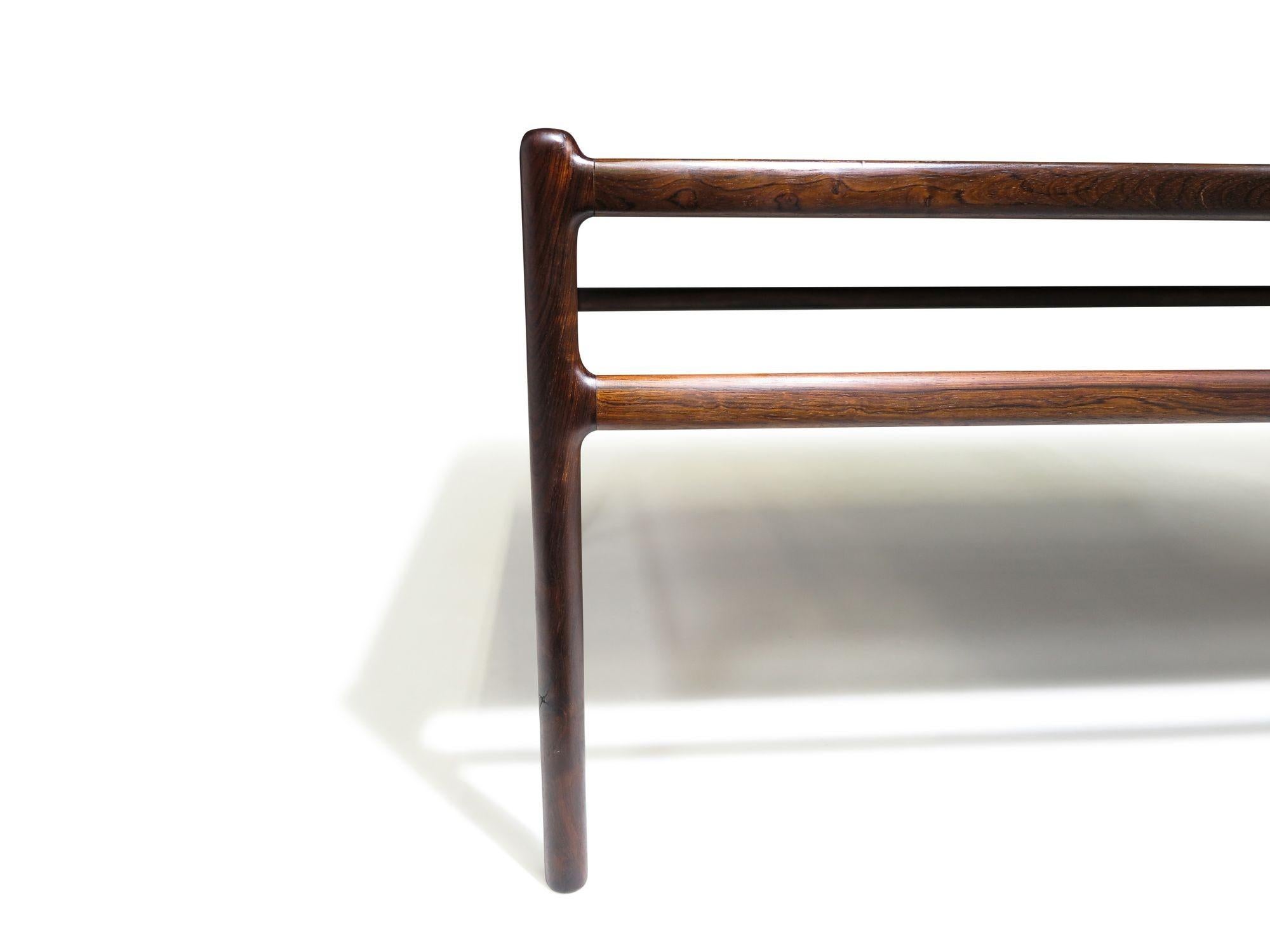 Elegant Rosewood Coffee Table by Johannes Anderseon for CFC Silkeborg In Excellent Condition For Sale In Oakland, CA