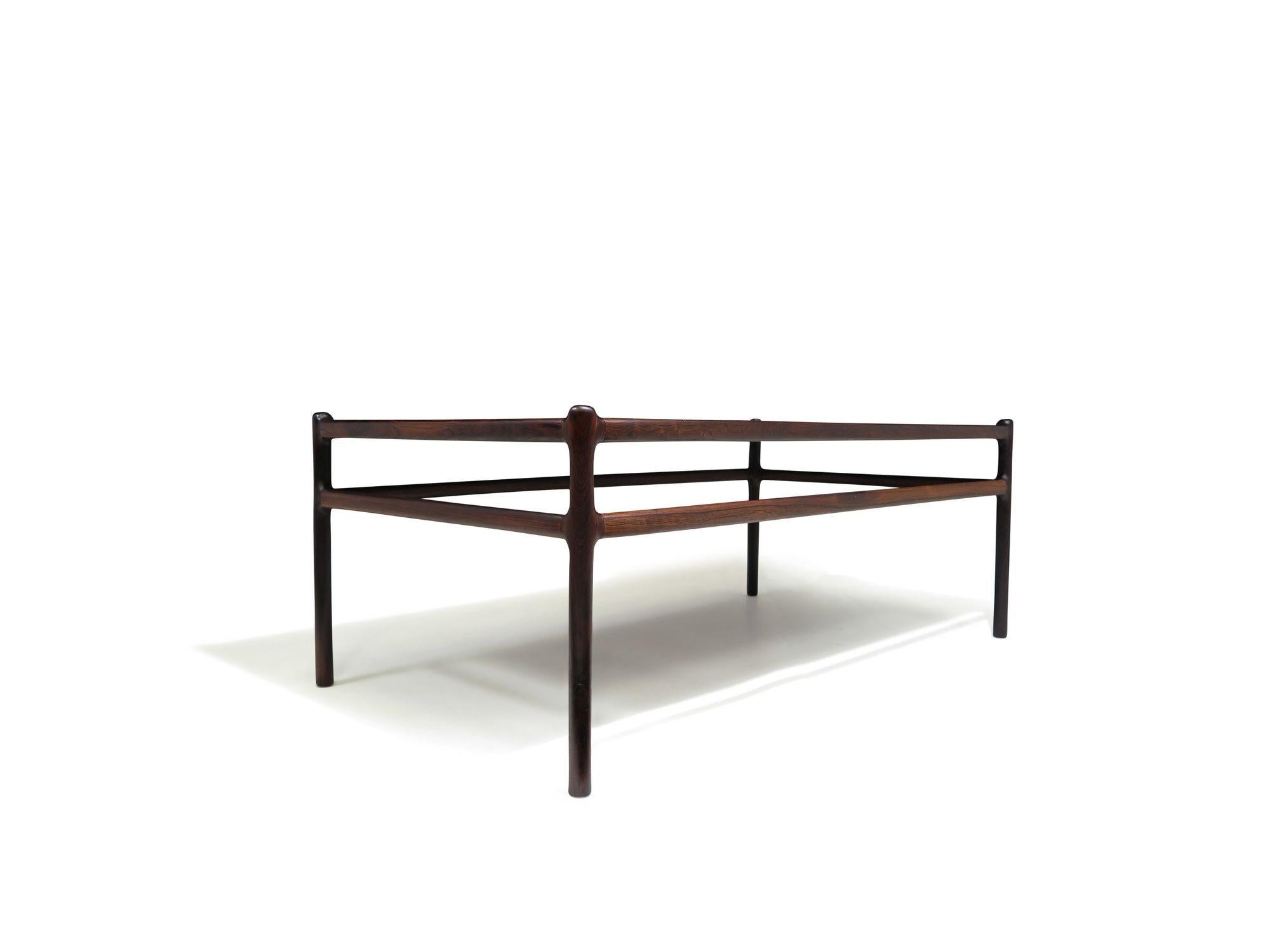 Elegant Rosewood Coffee Table by Johannes Anderseon for CFC Silkeborg For Sale 1