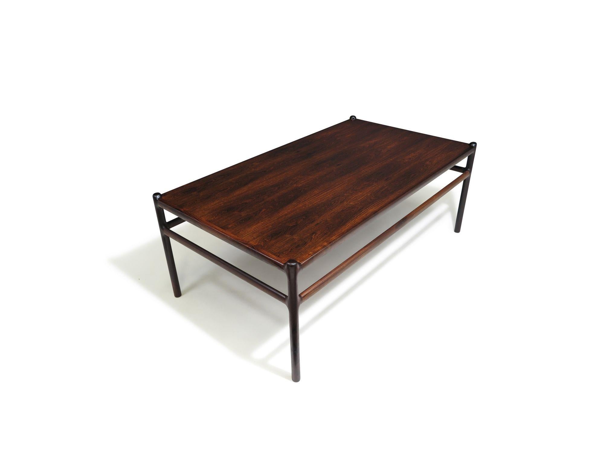 Elegant Rosewood Coffee Table by Johannes Anderseon for CFC Silkeborg For Sale 2