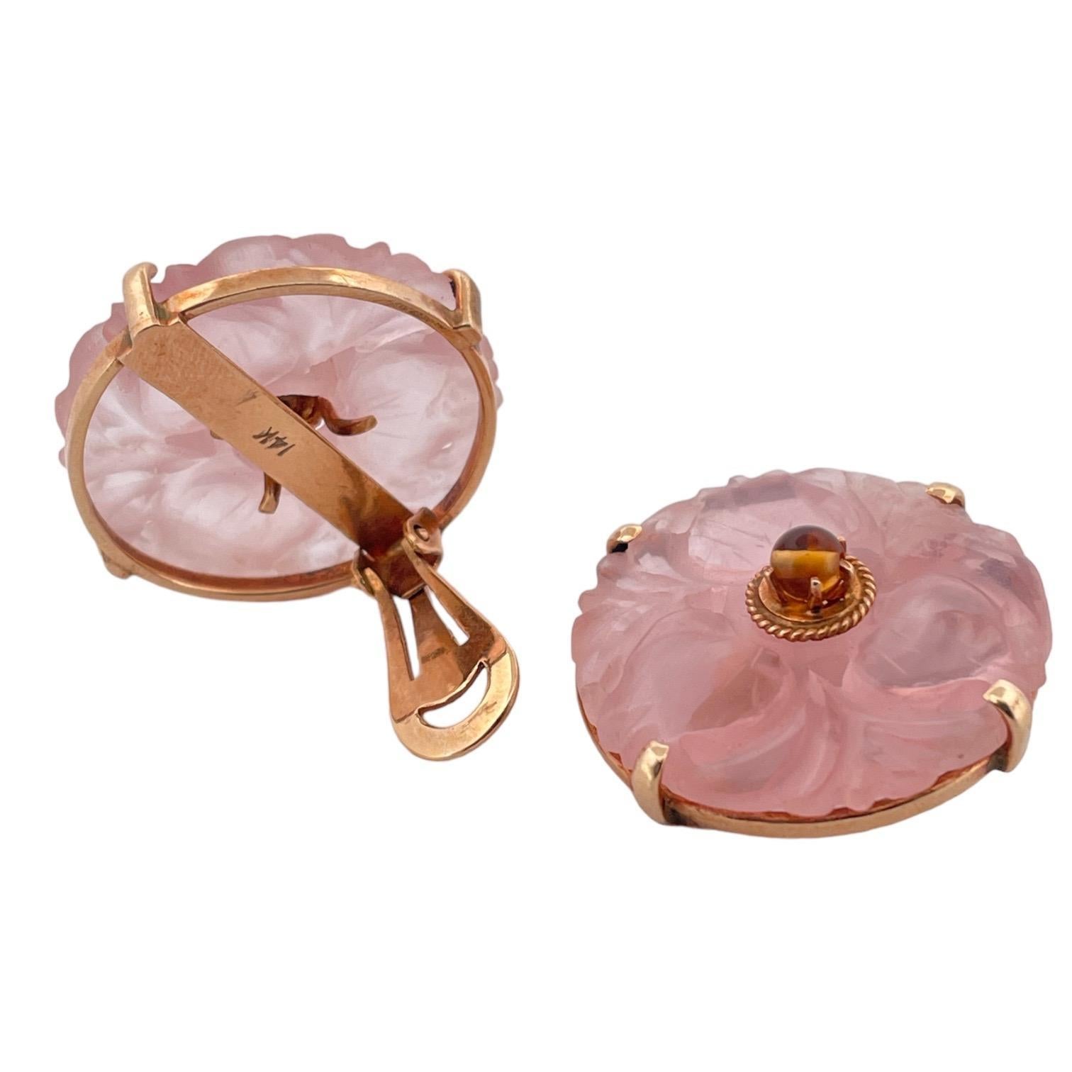 Modern Elegant Rosy Pink Quartz Round Clip-On Earrings in 14K Yellow Gold For Sale